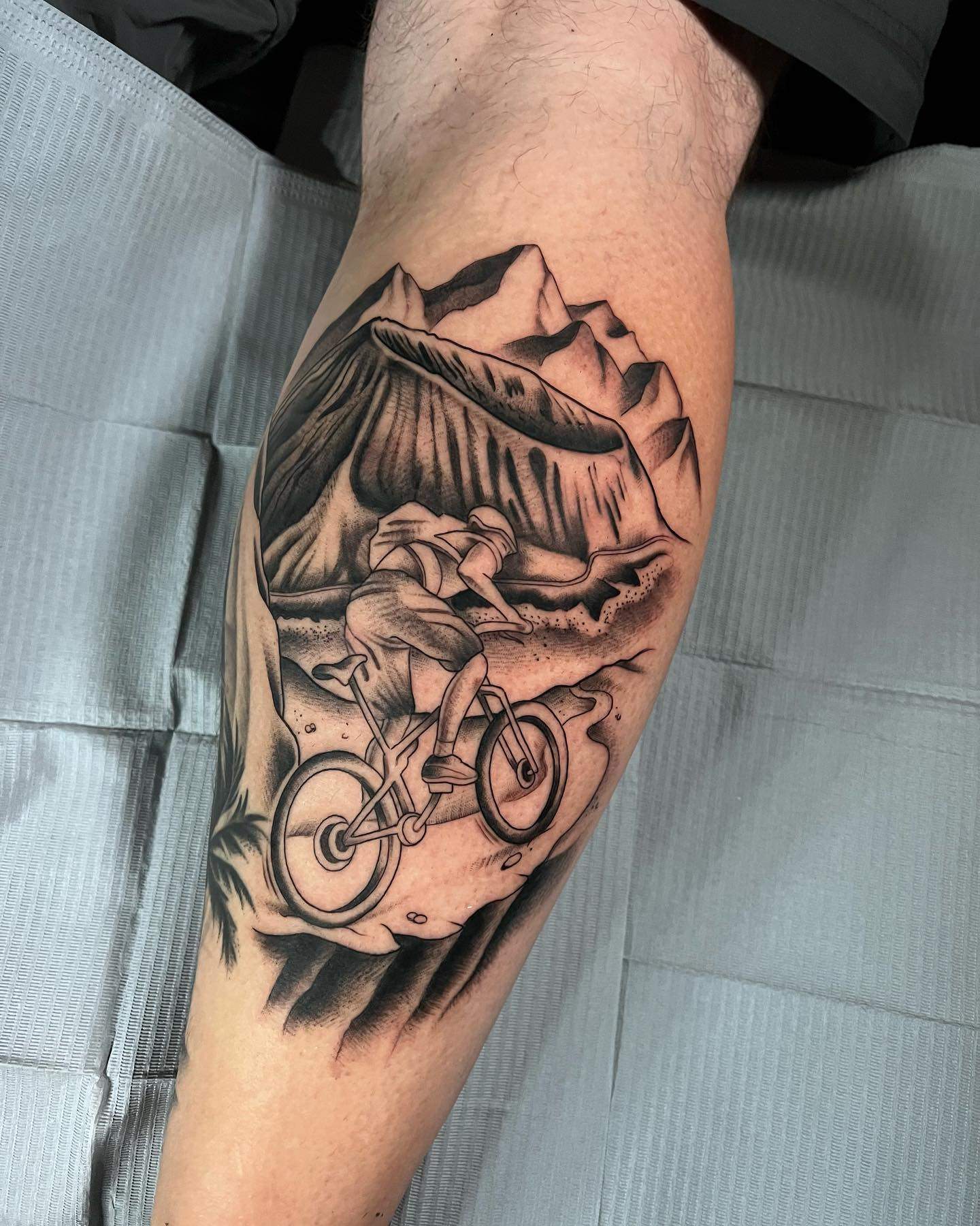 Travlling lover tattoo  Check out my new tattoo work My Client is from  isreal and he was travelling in india since 7monthhe was travelling  with royal Enfield thounderbird  By Himalayan