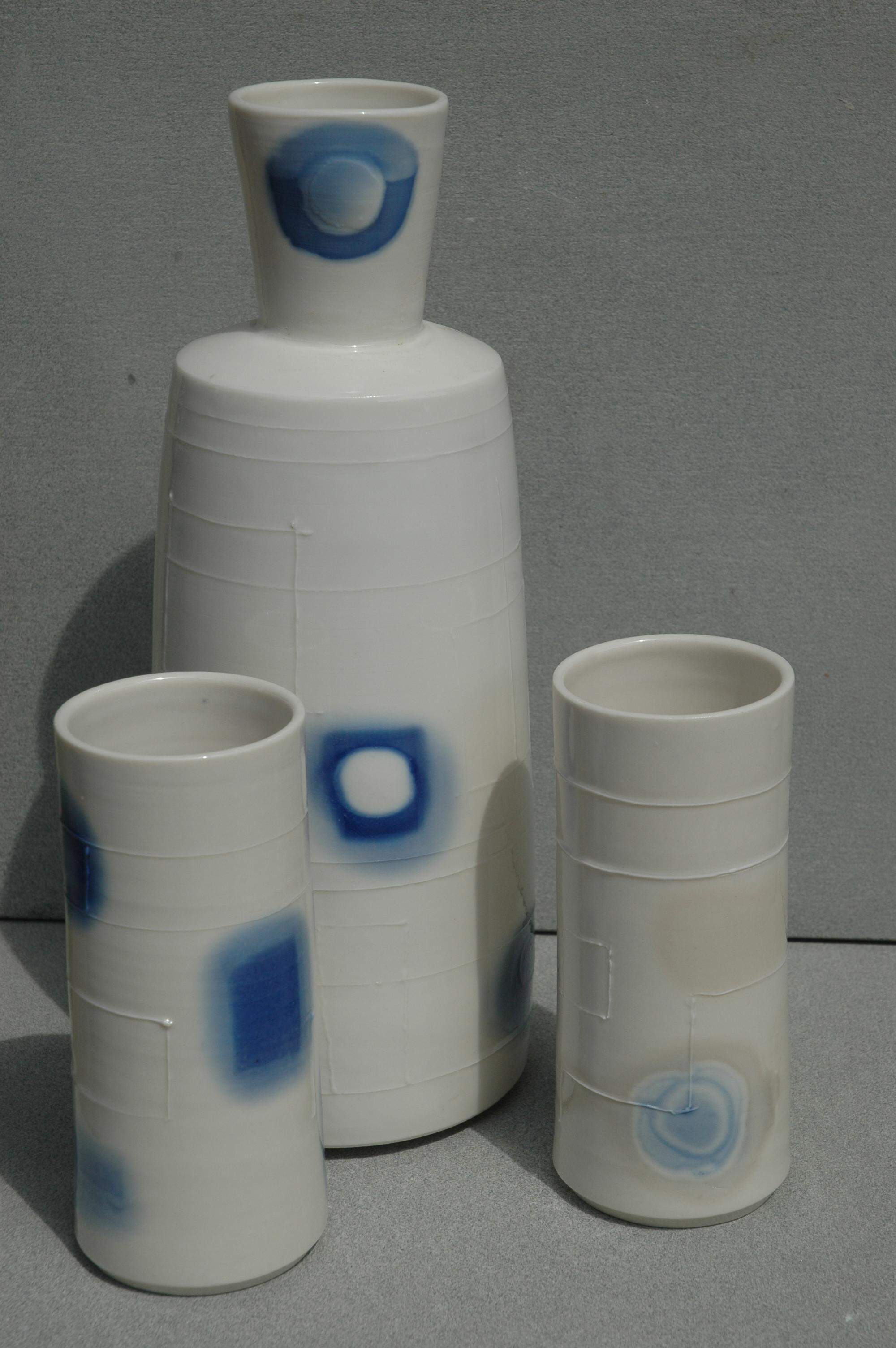 C: Serie Fineline Wasserflasche Porzellan