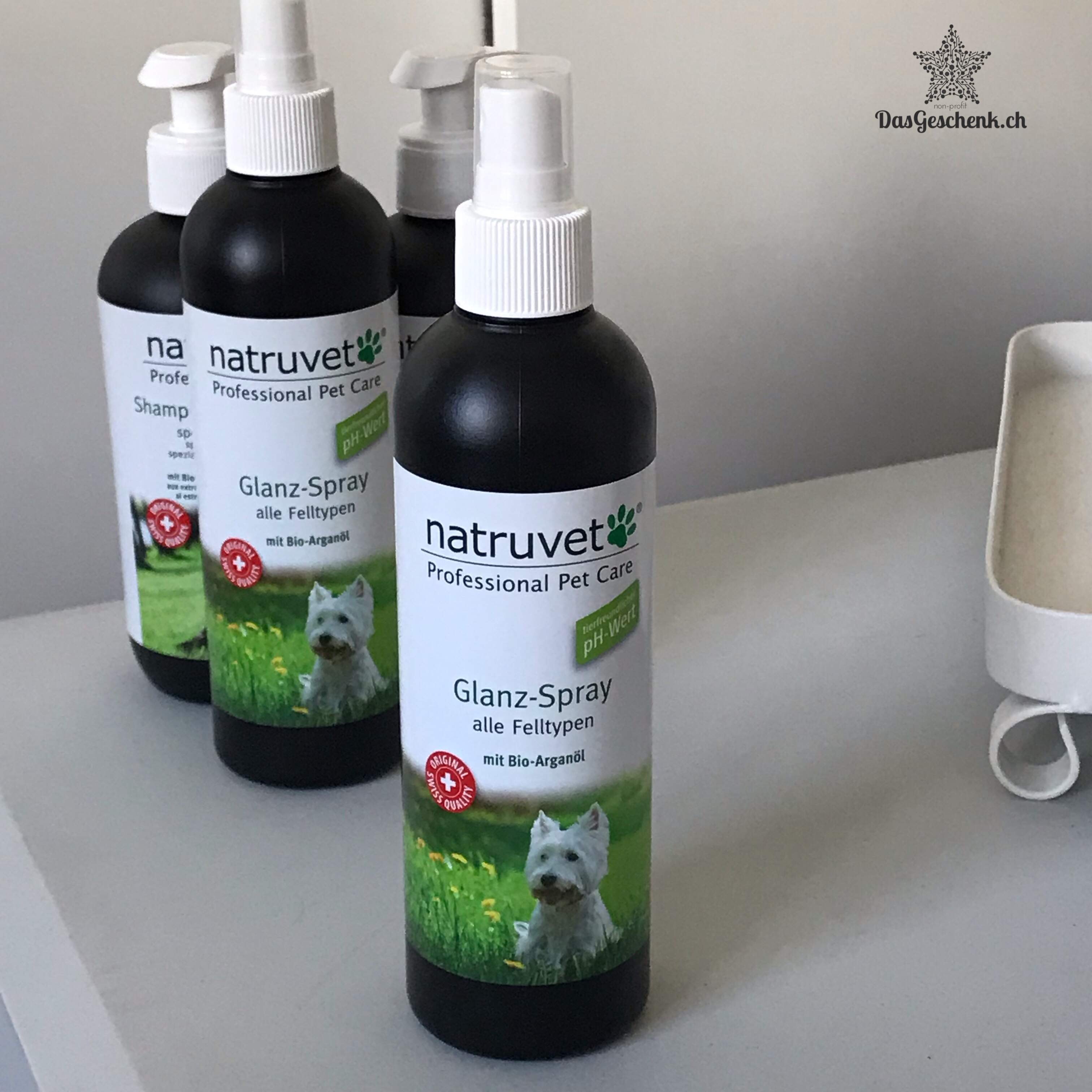 Glanz- und Protektspray für Hunde Fell von Natruvet 300 ml