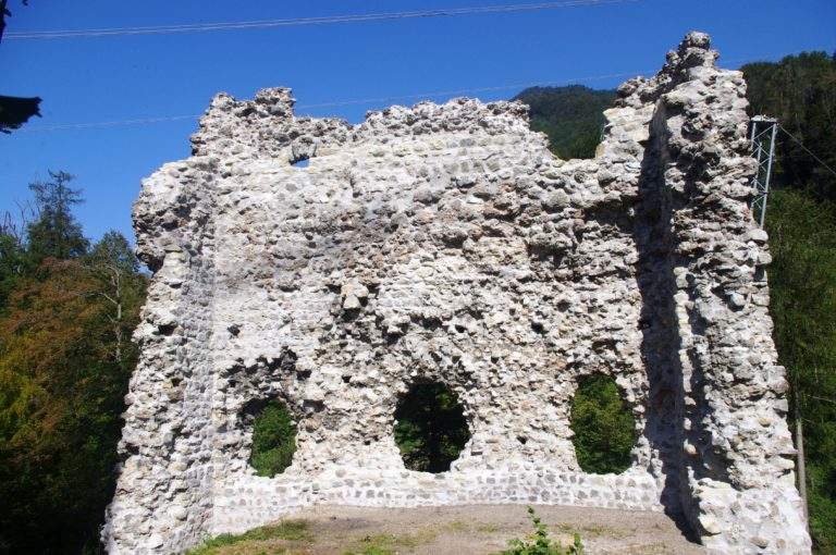Sanierung Ruine Niederwindegg Schänis