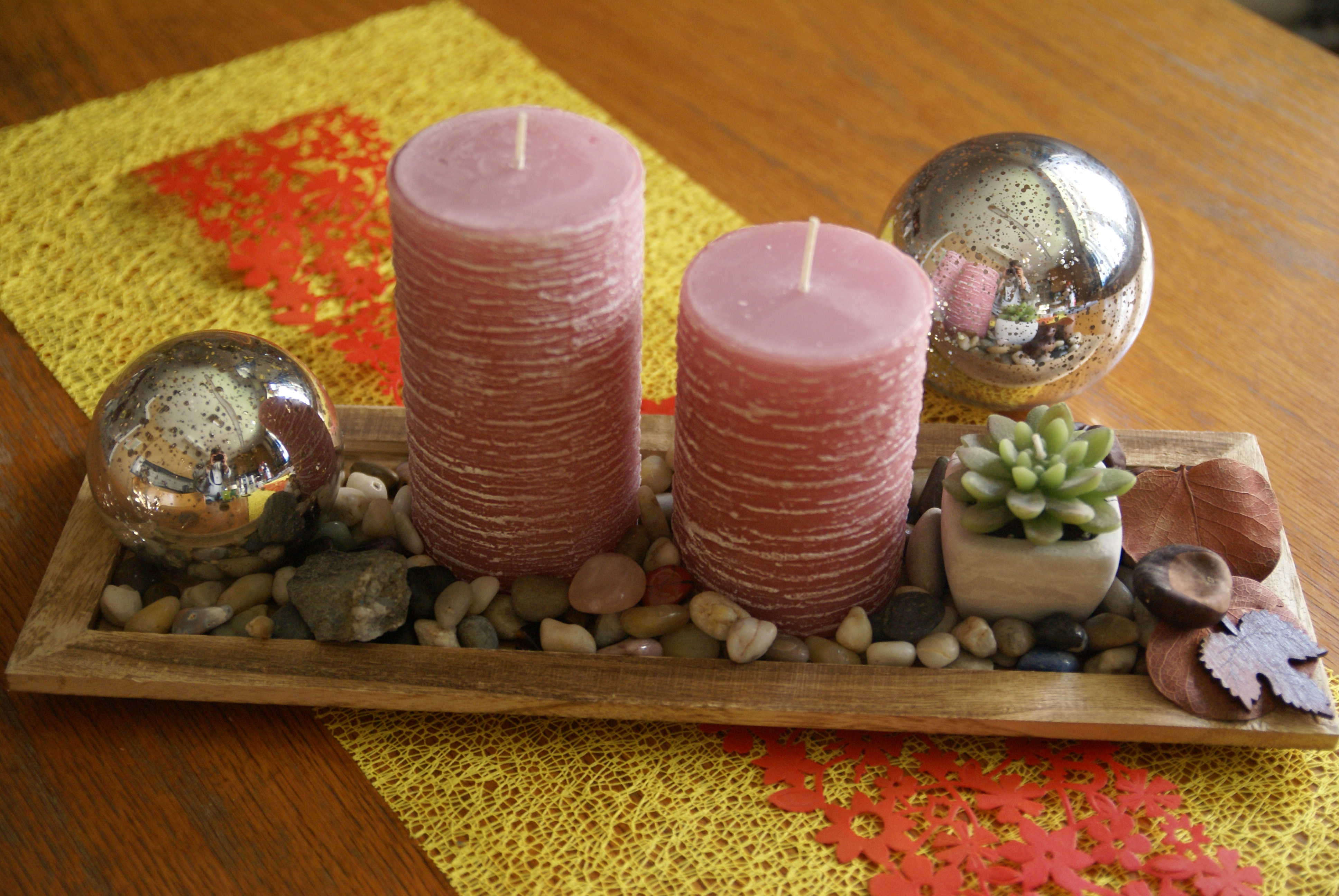 Wunderschöne Kerzen, voll durchgefärbt, 1a-Qualität, im Laden erhältlich