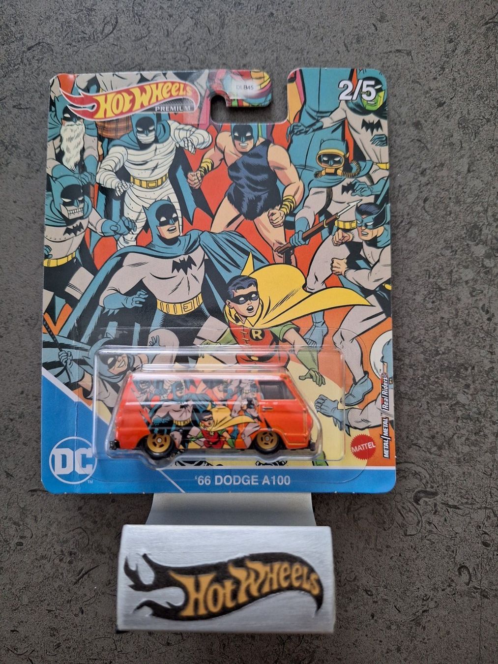 Hot Wheels Premium DC Universe Batman Comics 2022 Set