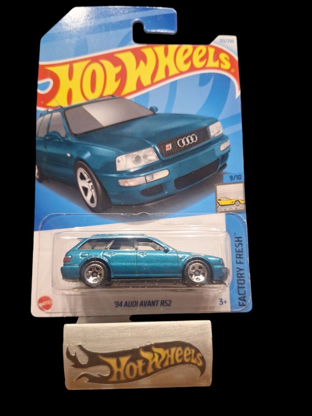 Hot Wheels Factory Fresh 2024 94 Audi Avant RS2 9/10 L