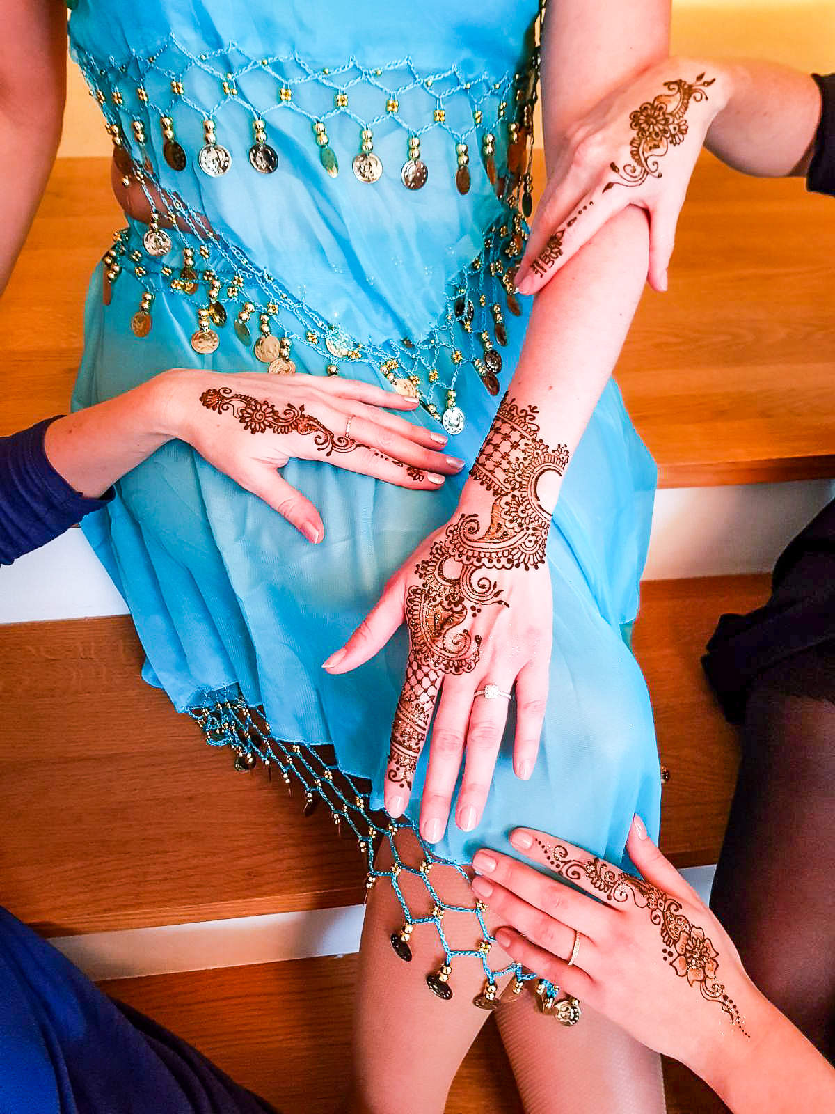 Henna malen für Ihre Gäste an Polterabenden, Frauenabenden oder Hochzeiten