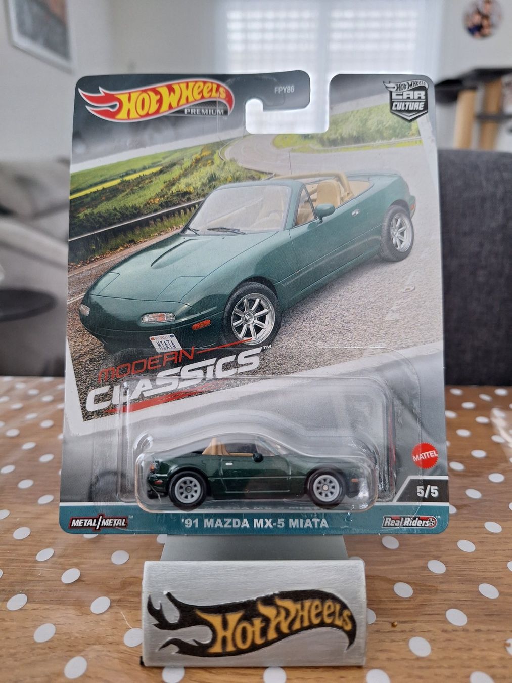 HW Premium Modern Classic 2023 91 Mazda MX-5 Miata 5/5