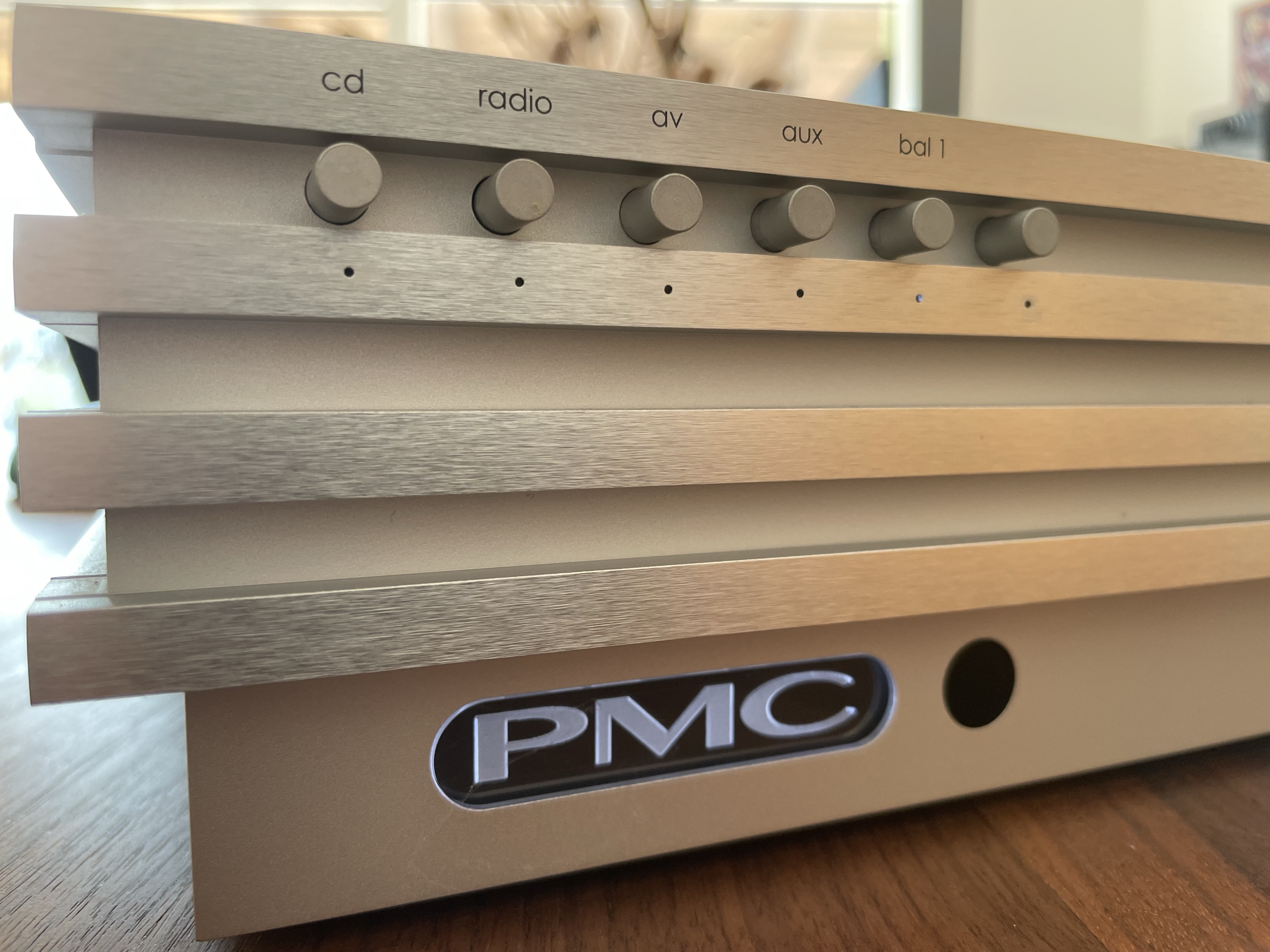 PMC cor - Pure analogue Class A/B Integrated Amplifier - Ex-Demo