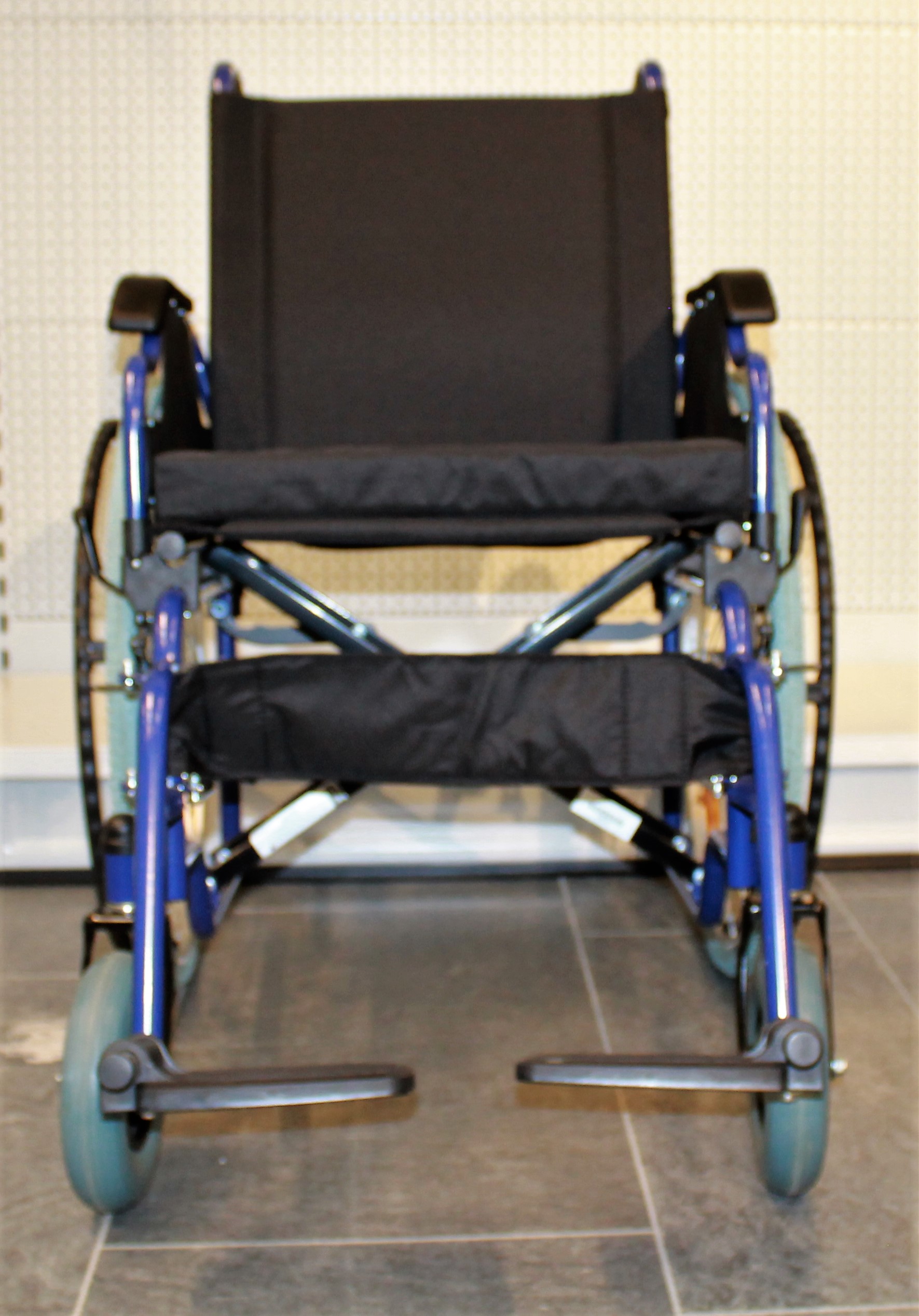VaSano Rollstuhl Komfort Dunkelblau