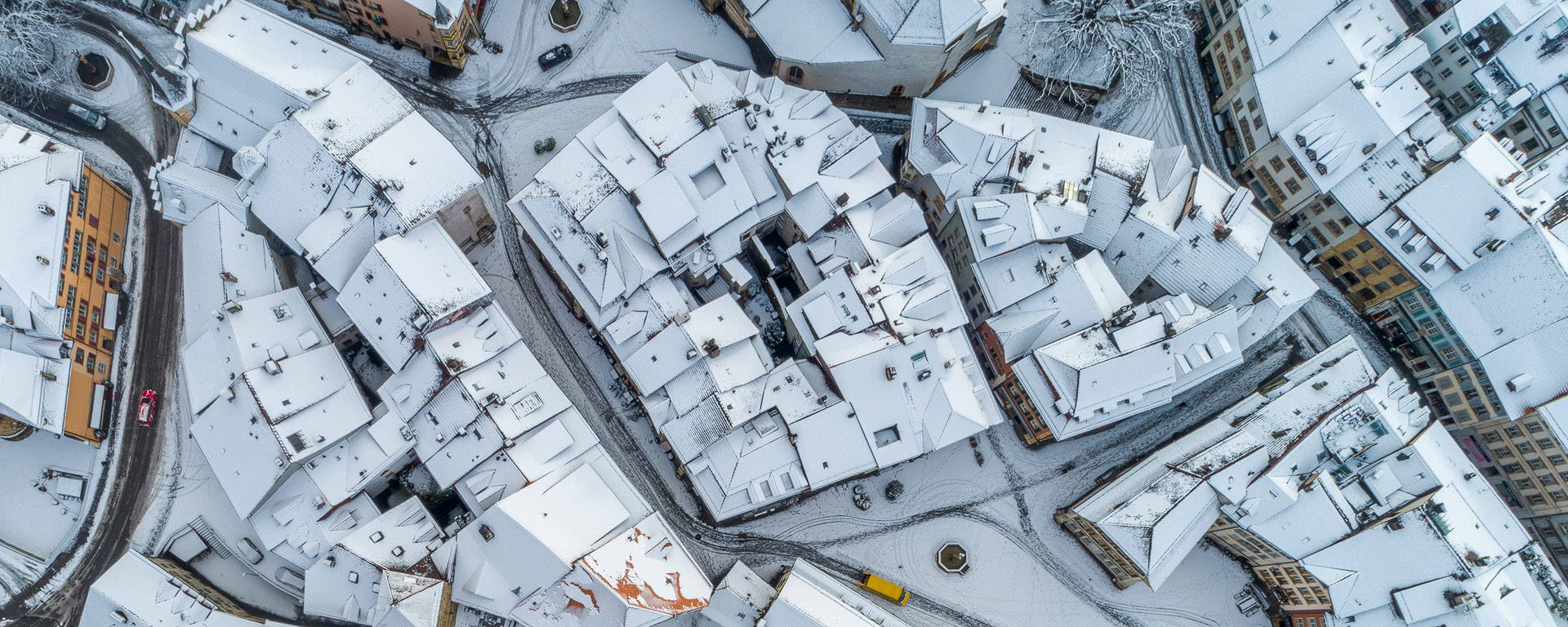 Altstadt Biel, Winteraufnahme aus der Luft gesehen.