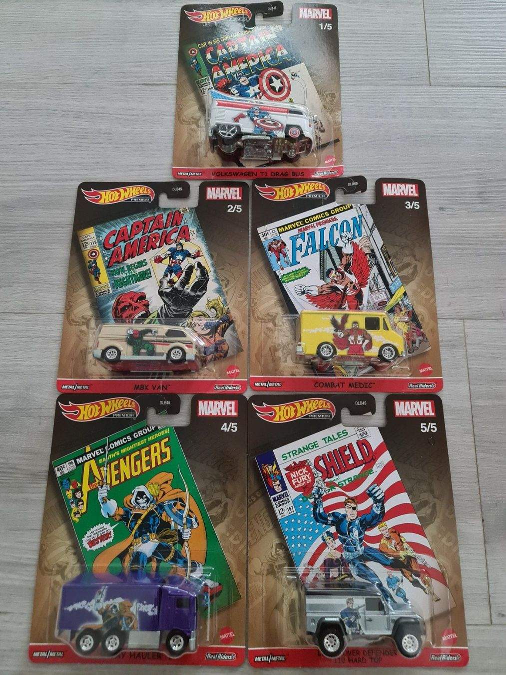 komplettes Set Hot Wheels Premium Marvel 2021