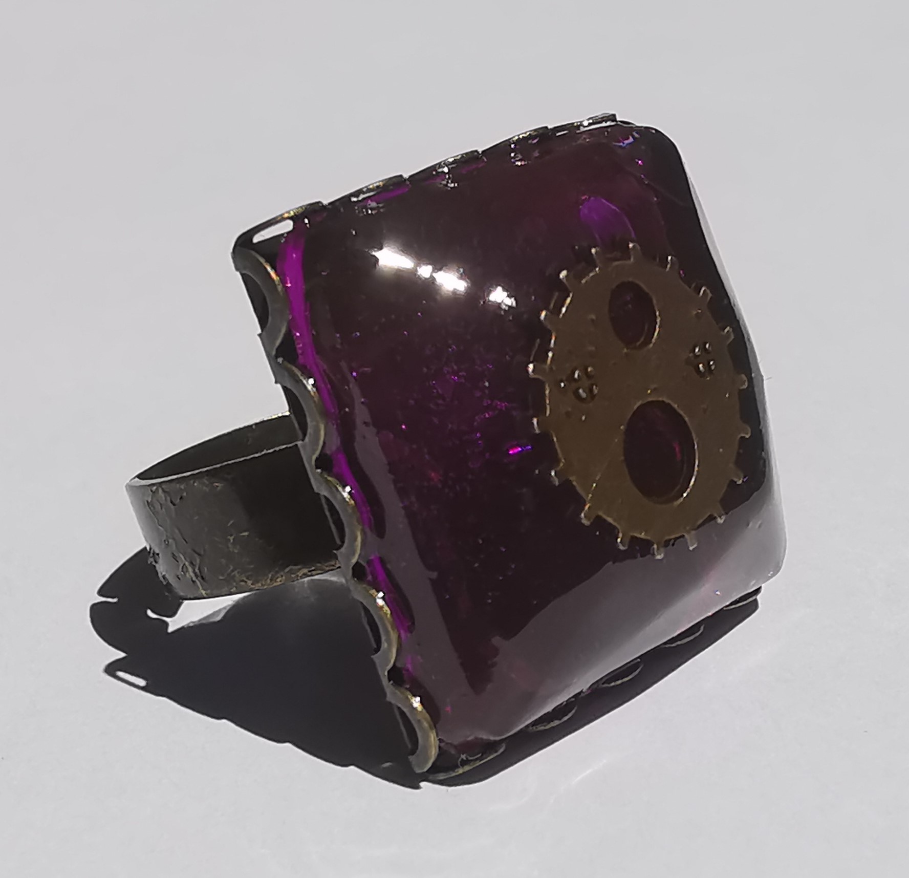 6110 - Purple Gear Rectangular Ring
