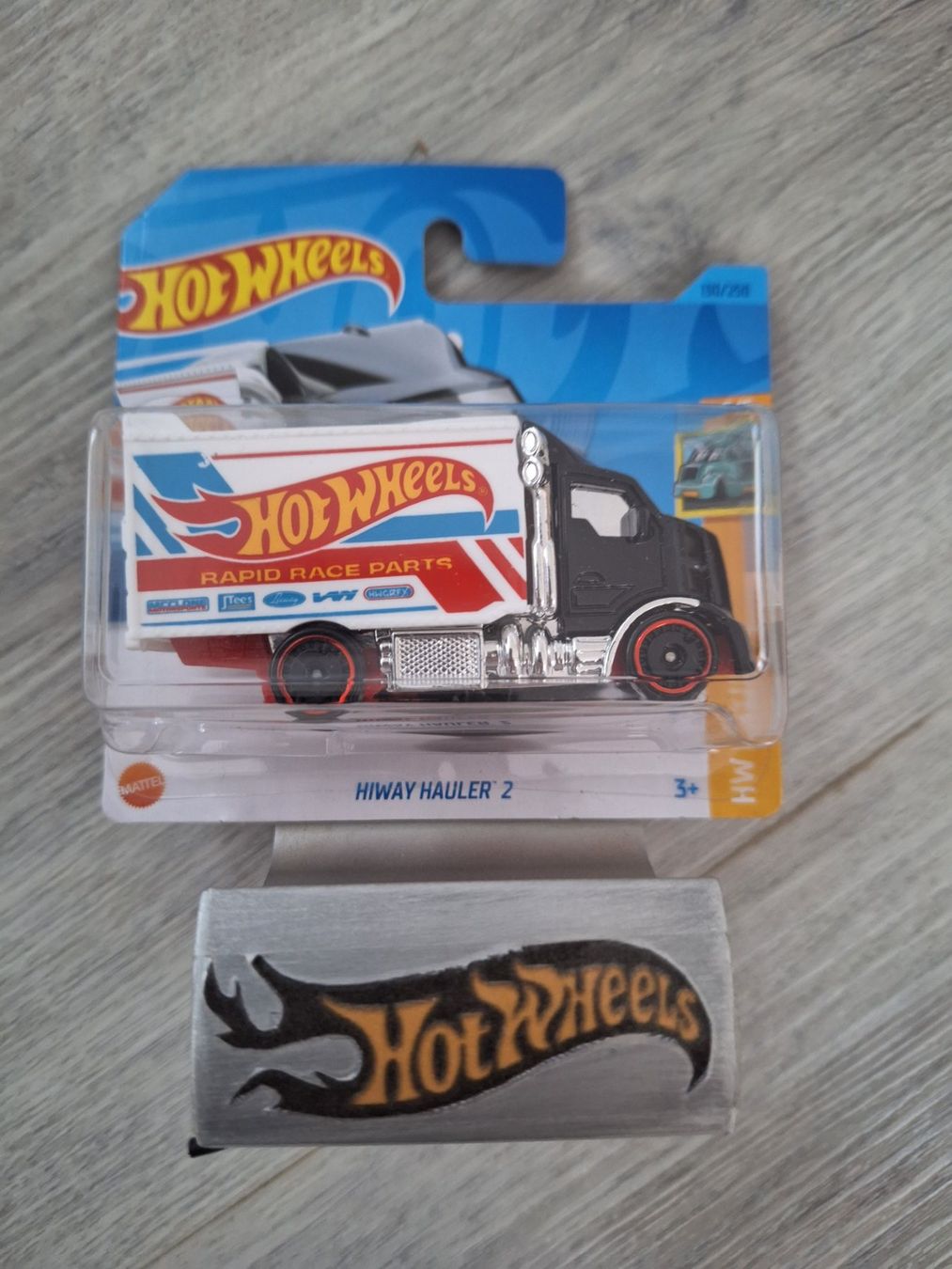 Hot Wheels HW Haulers 2023 Hiway Hauler 2 5/5 Short Card