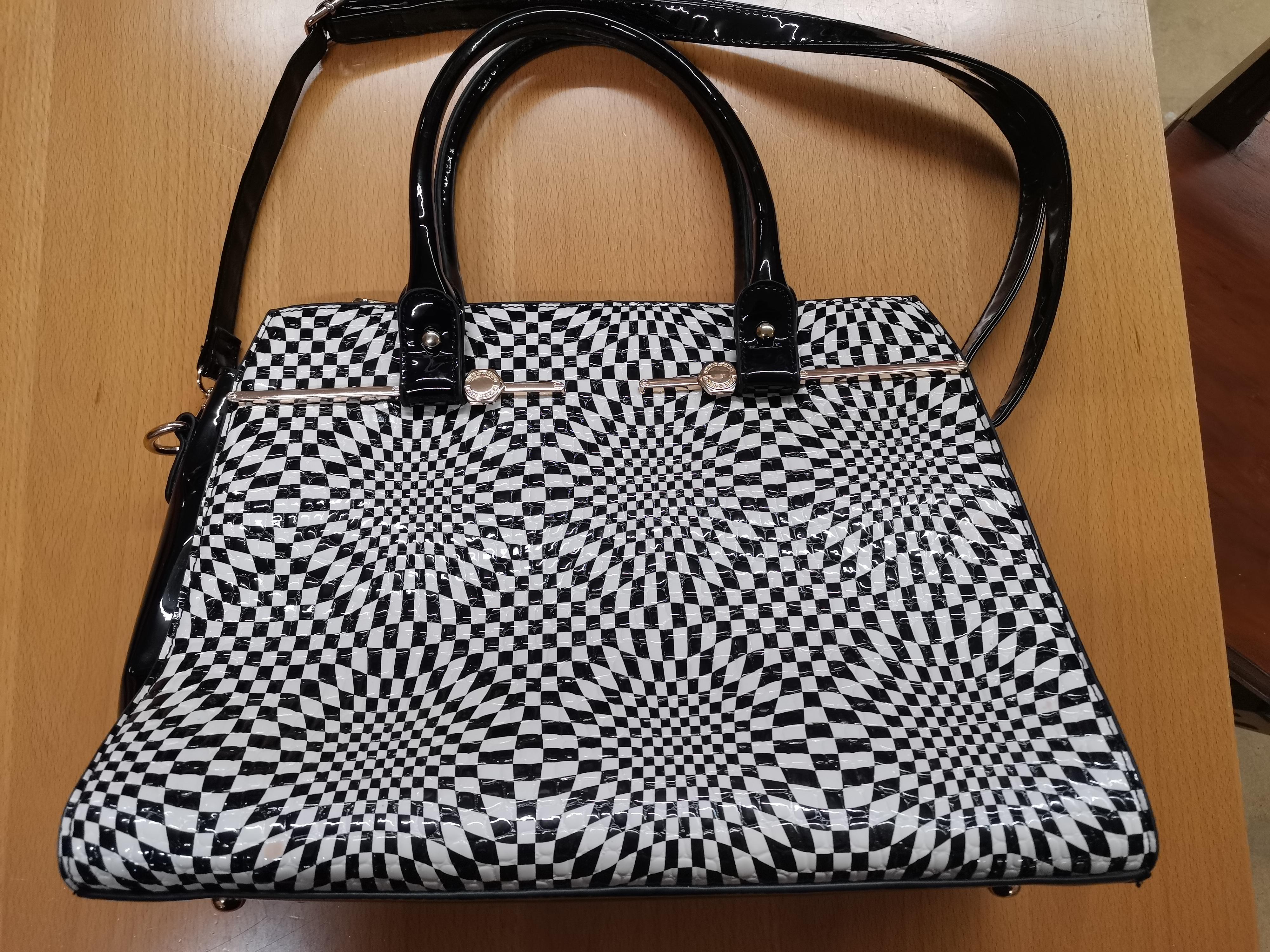 Handtasche  Moda  Black & White