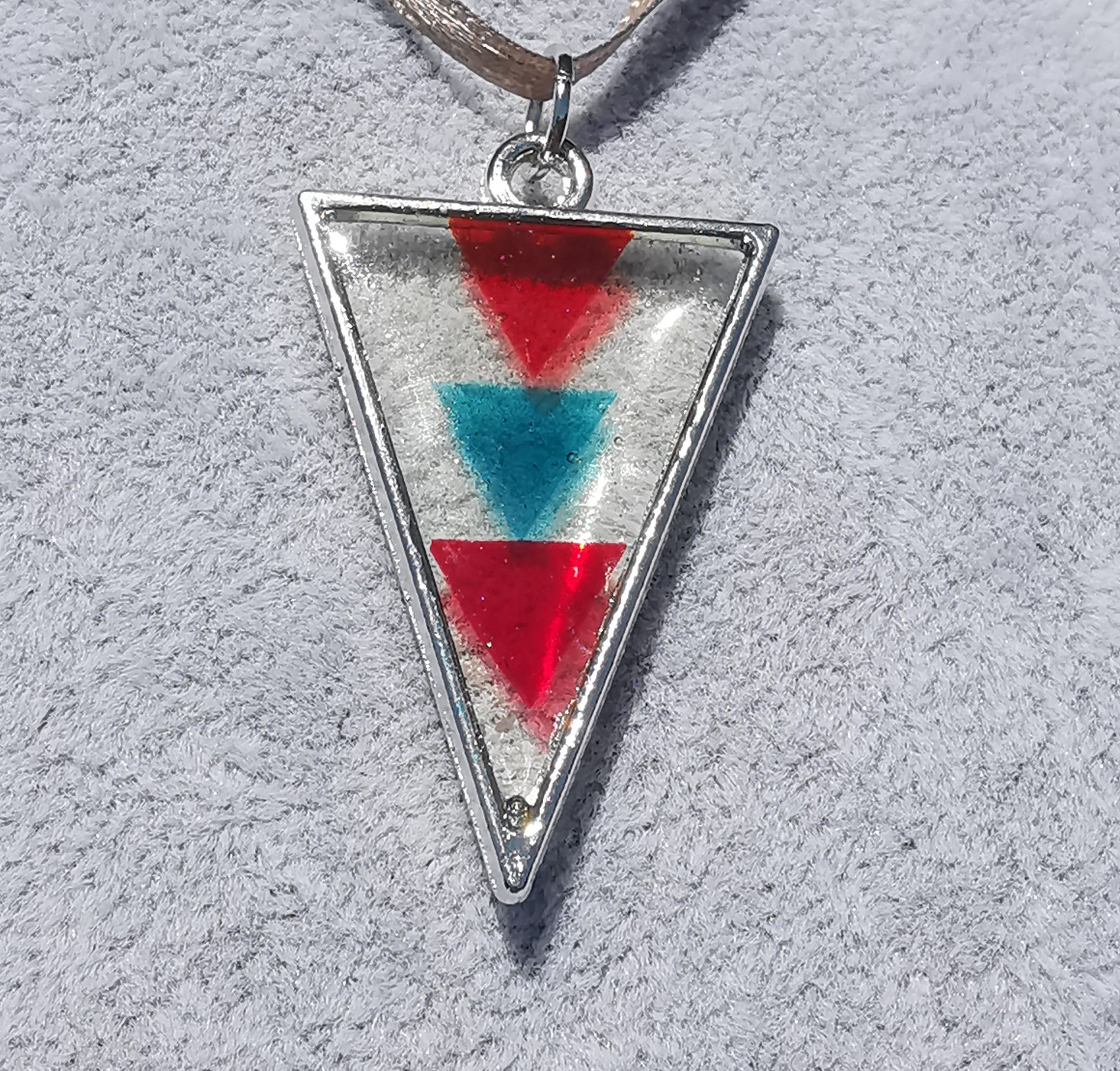 3730 - Red Blue Triangular