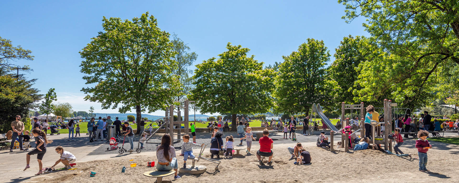 Stadt Biel/Bienne - Spielplatz am Strandboden