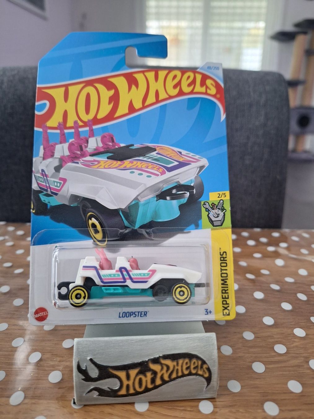 Hot Wheels Experimotors 2024 Loopster 2/5 L