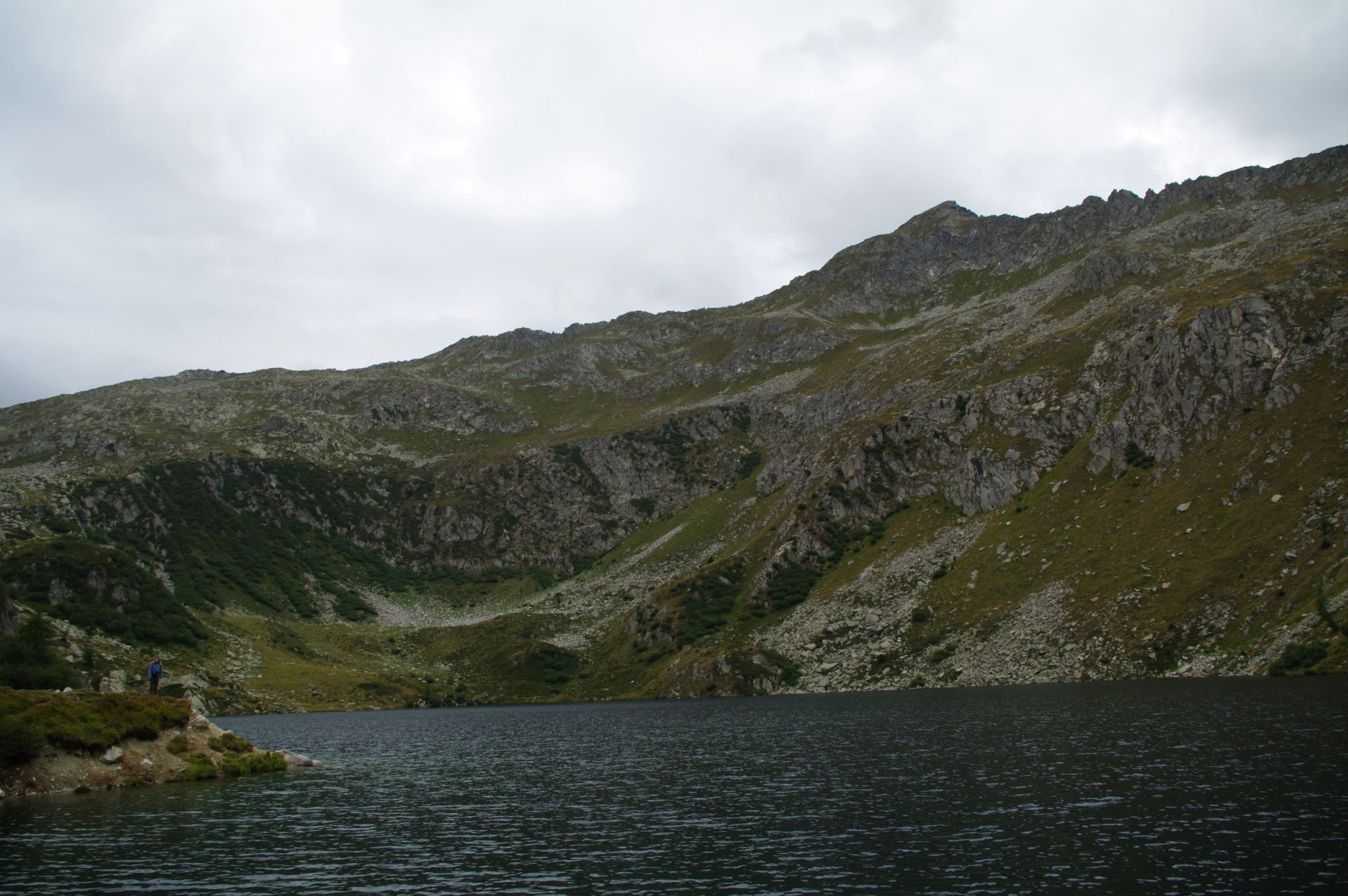 Der See liegt auf 2'055 m über Meer