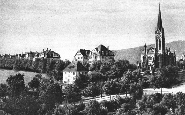 Im Vordergrund die Schlossgasse, Aufnahme um 1915