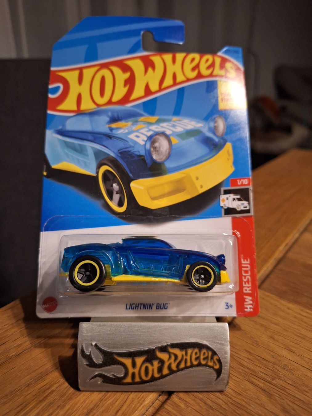 Hot Wheels HW Rescue 2023 Lightnin Bug 1/10 L