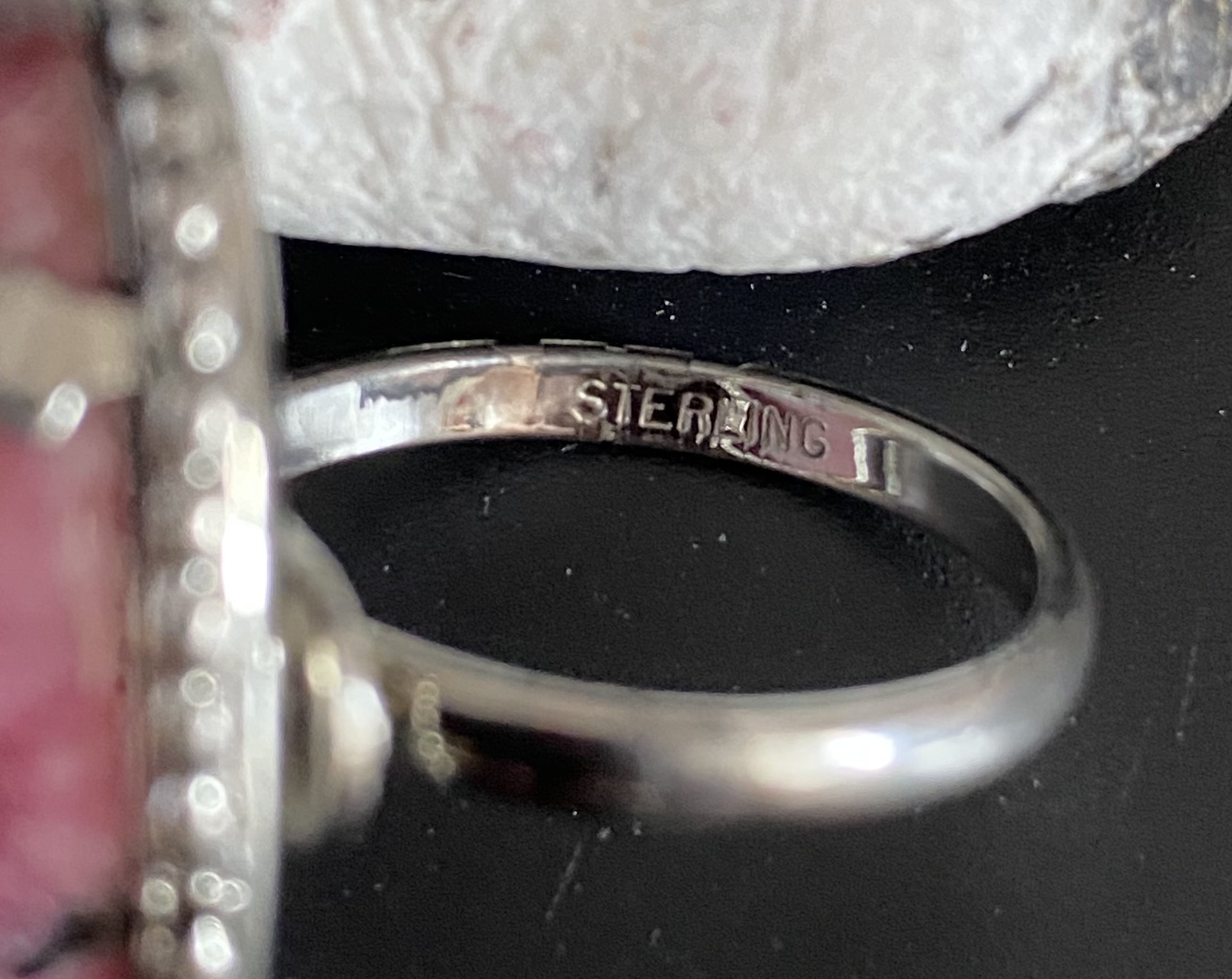 Sterling Silber (925er) Fingerring mit Rhodonit
