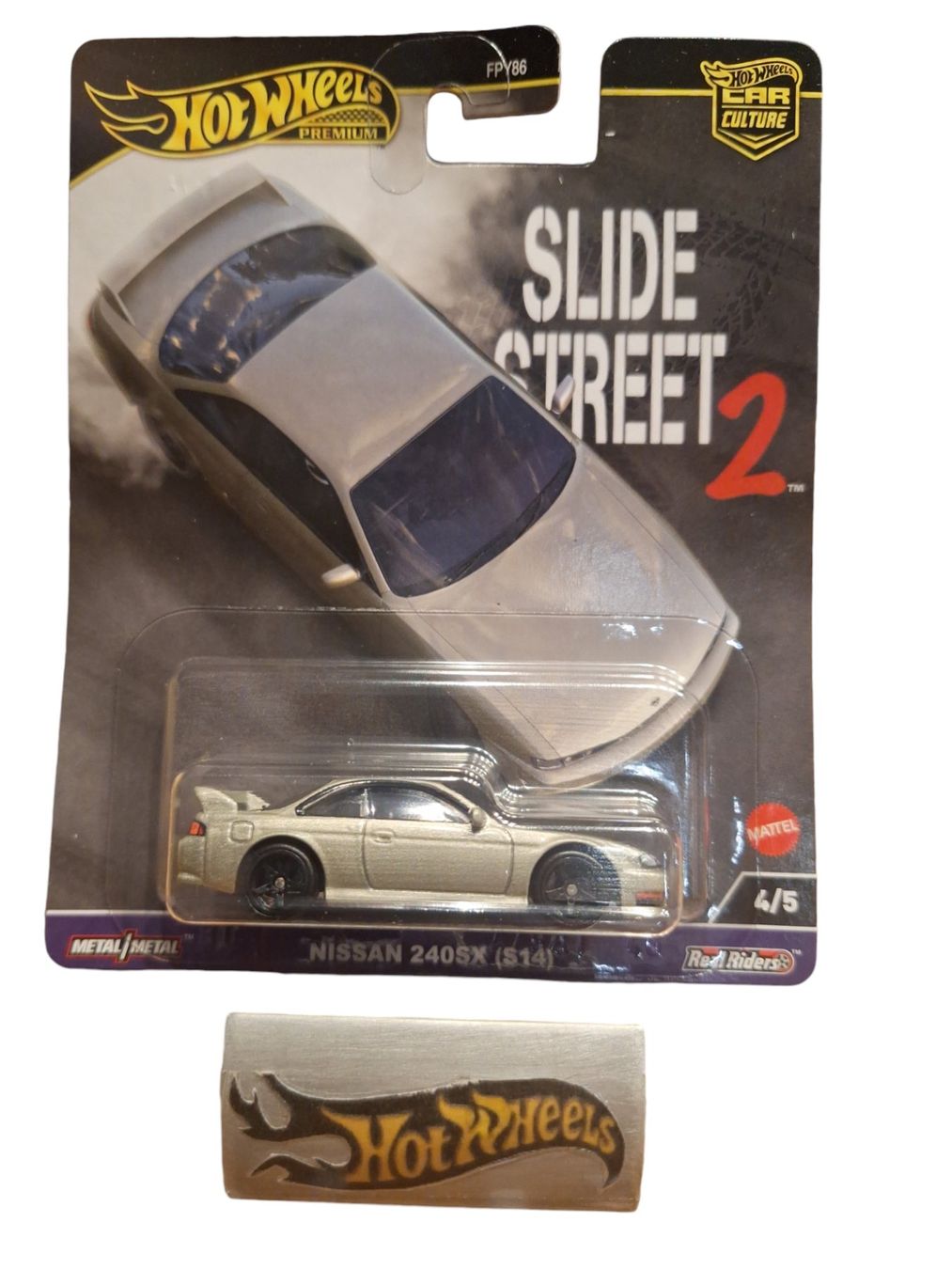 Hot Wheels Premium Slide Street 2 2024 Nissan 240SX (S14) 4/5