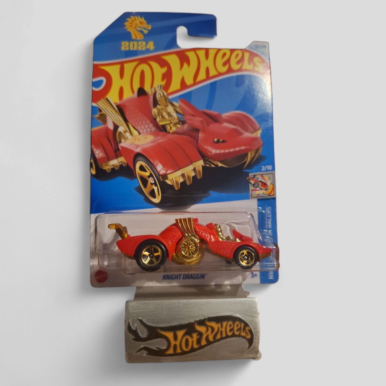 Hot Wheels HW Celebration Racers 2024 Knight Draggin 2/10 L