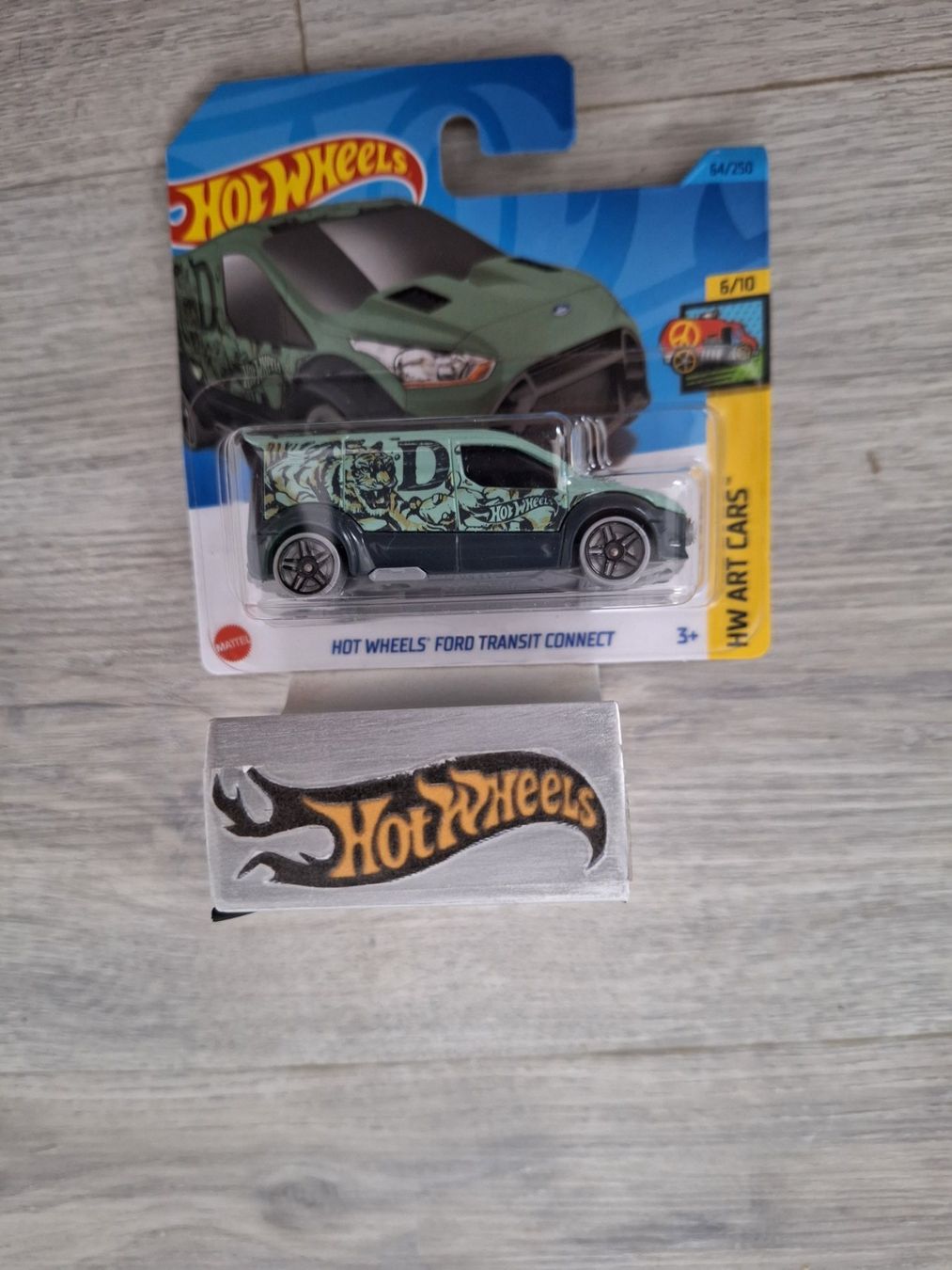 Hot Wheels HW Art Cars Ford Transit Connect 6/10 S