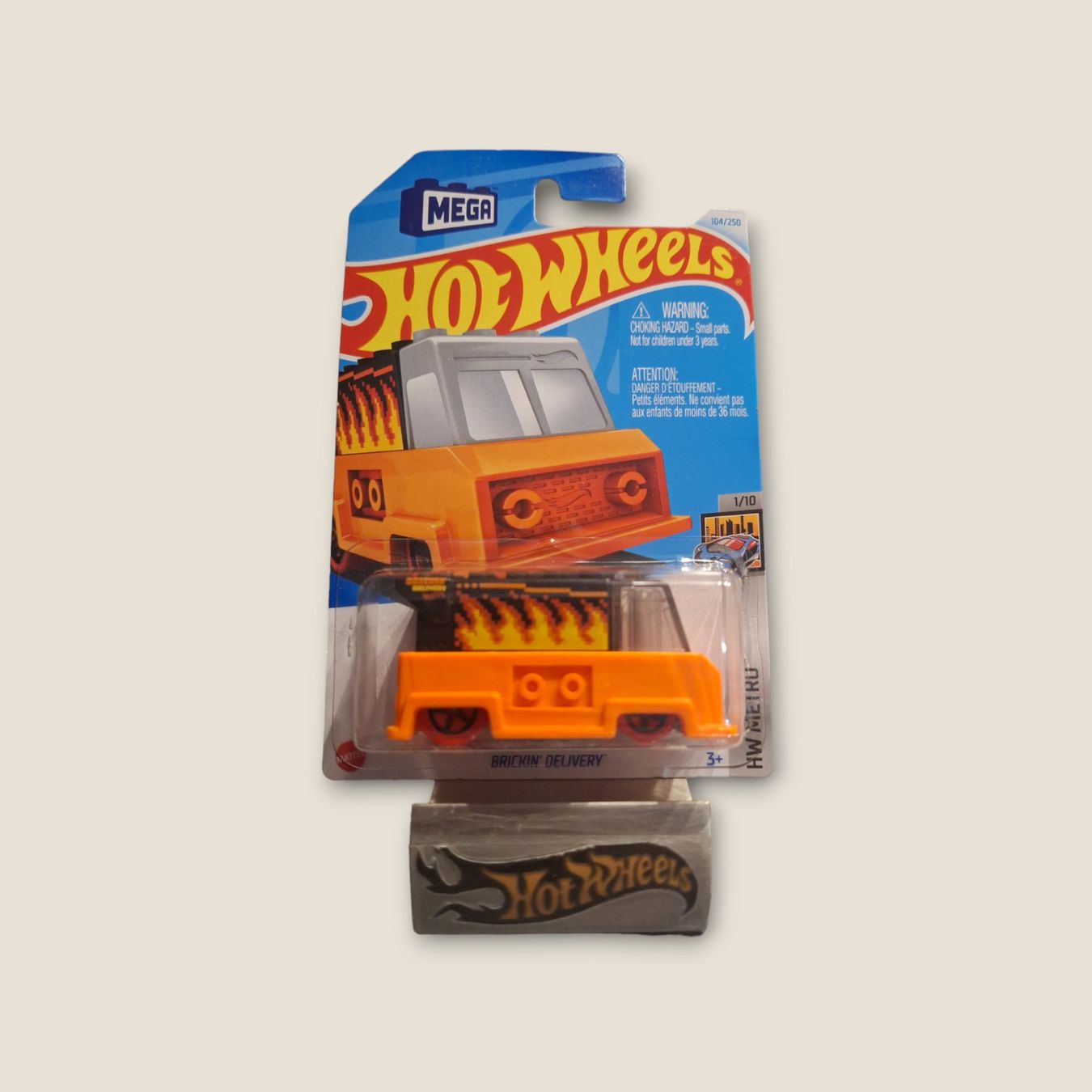 Hot Wheels HW Metro 2024 Brickin' Delivery 1/10 L