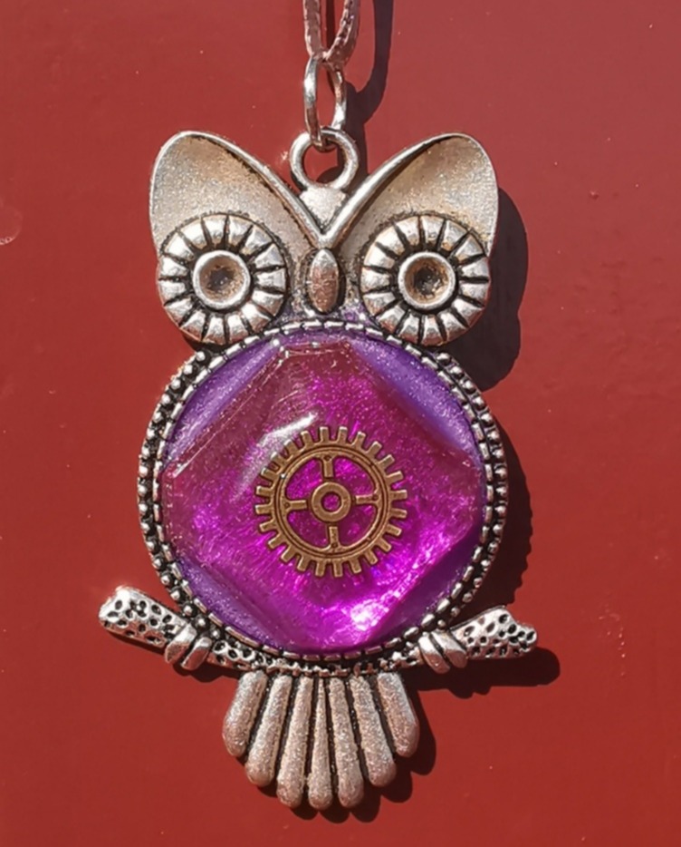 2420 - Purple Wheel Silver Owl