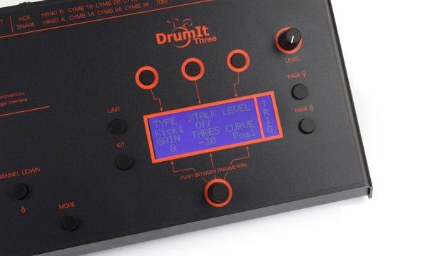 Foto-DrumIt-Three-erfolgreich-Hardware-anderer-Hersteller-spielen