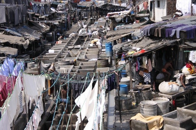 Dhobi Ghat, die Geburswiege der Wäschereien