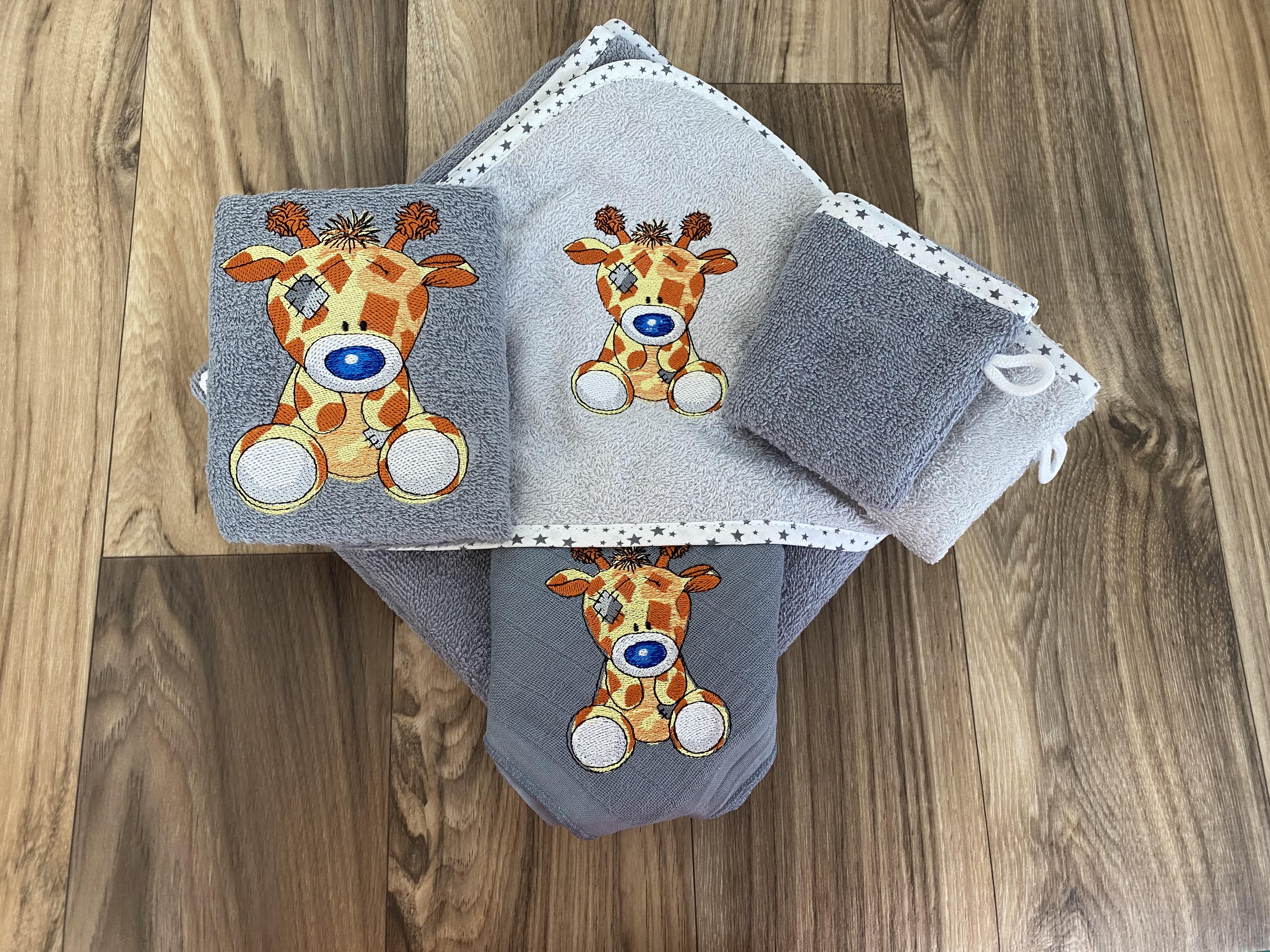 Geschenkset Giraffe grau