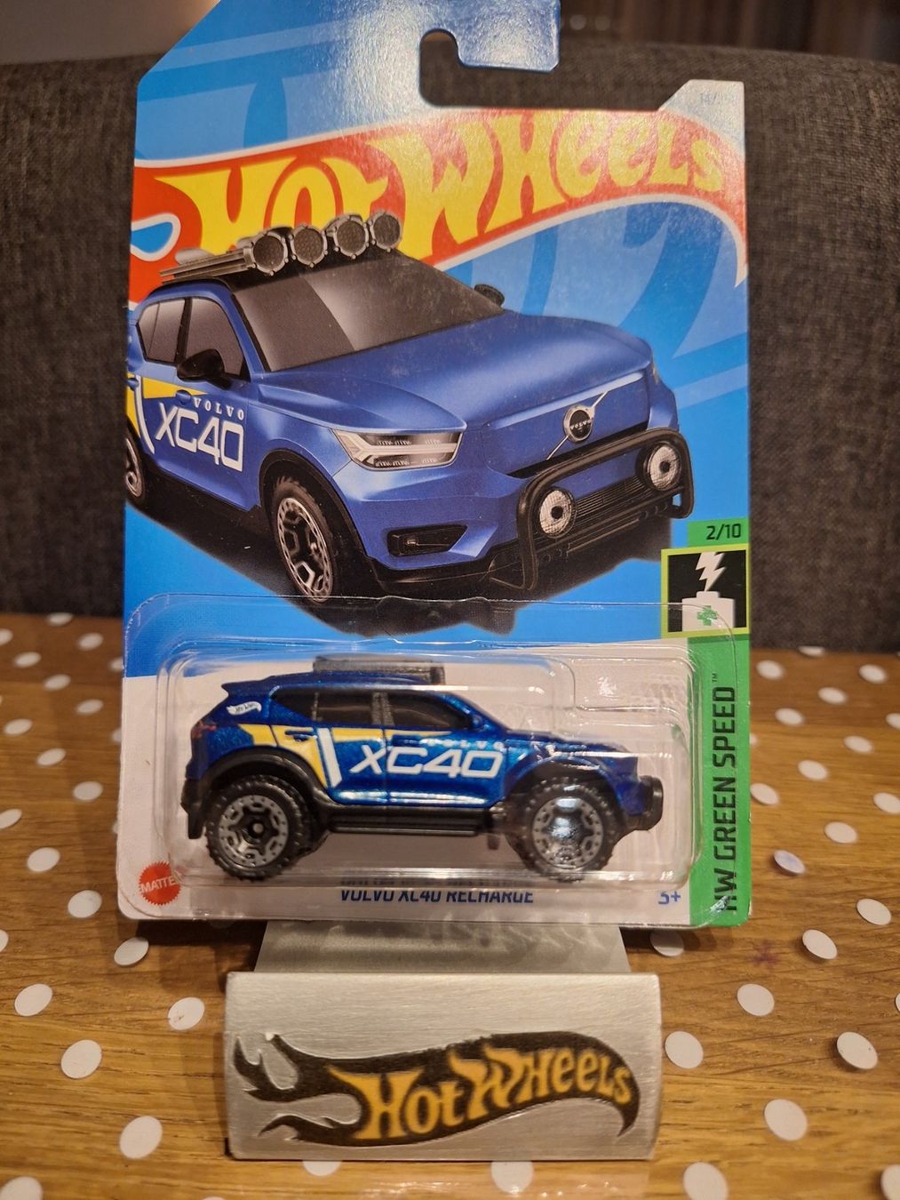 Hot Wheels HW Green Speed 2024 Volvo XC40 Recharge 2/10 L