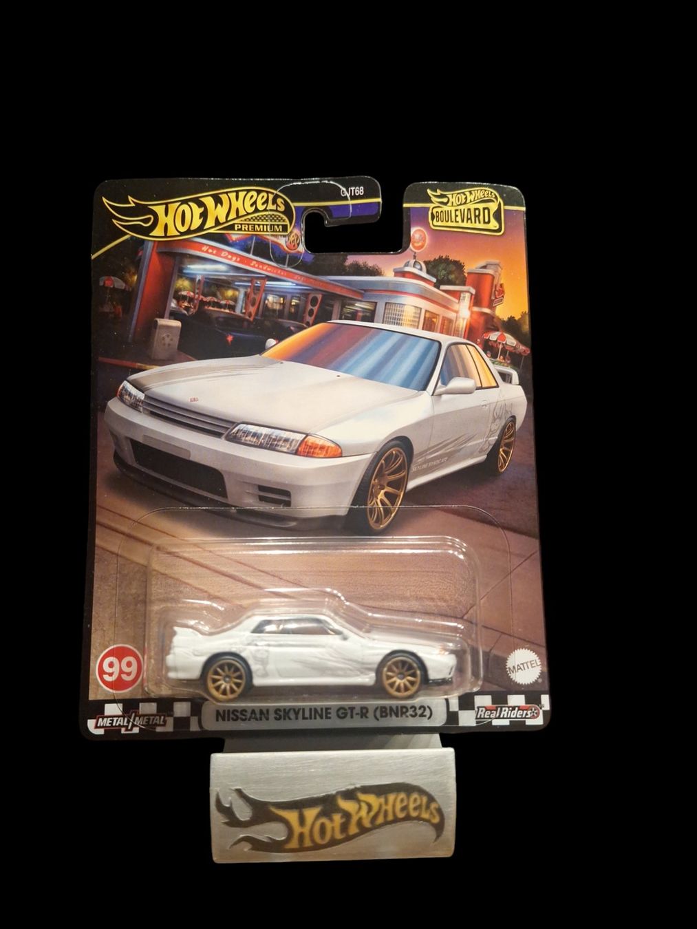 Hot Wheels Premium Boulevard #99 Nissan Skyline GT-R (BNR32)