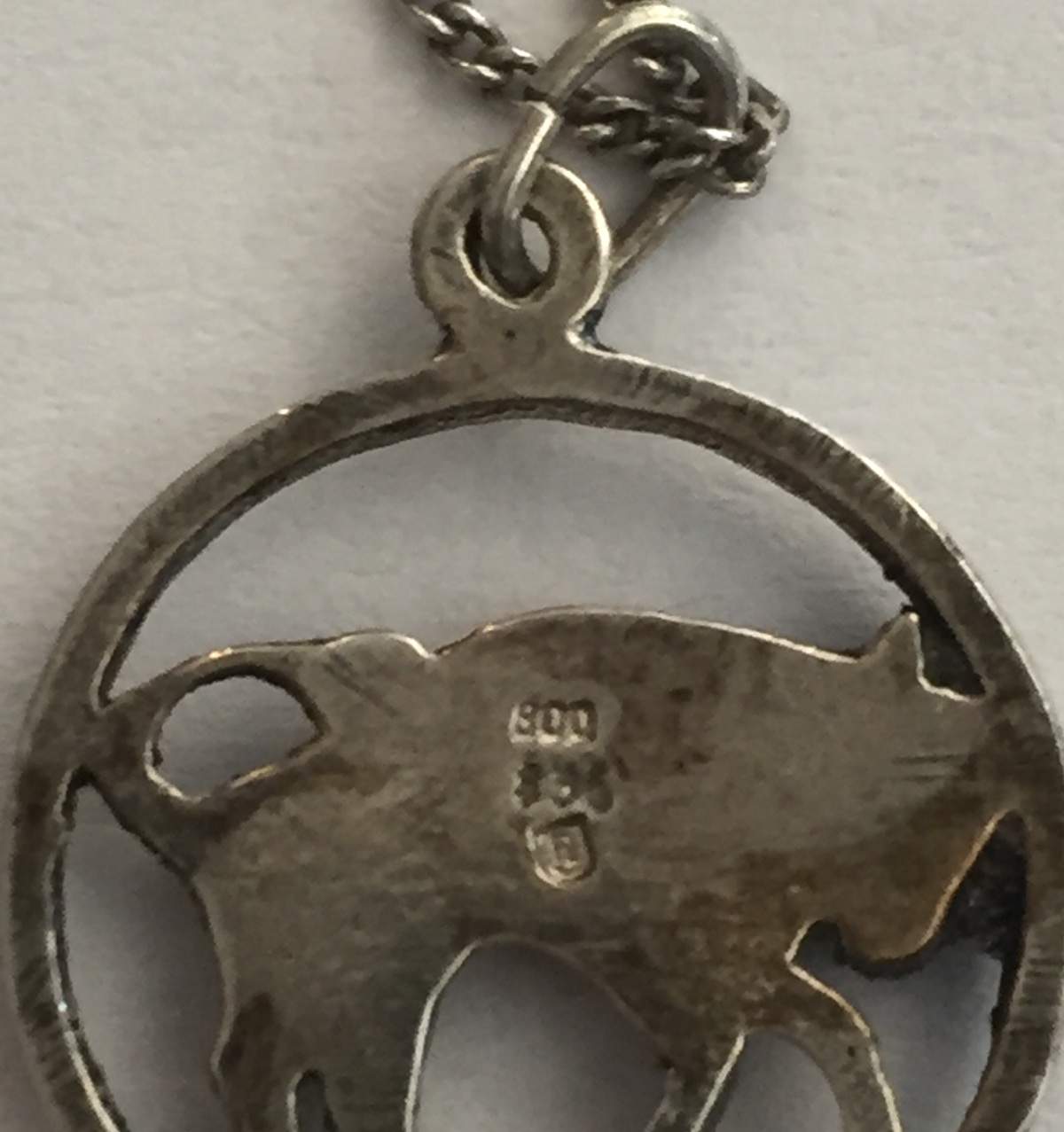 Silber (800er) Halskette mit Stier Anhänger