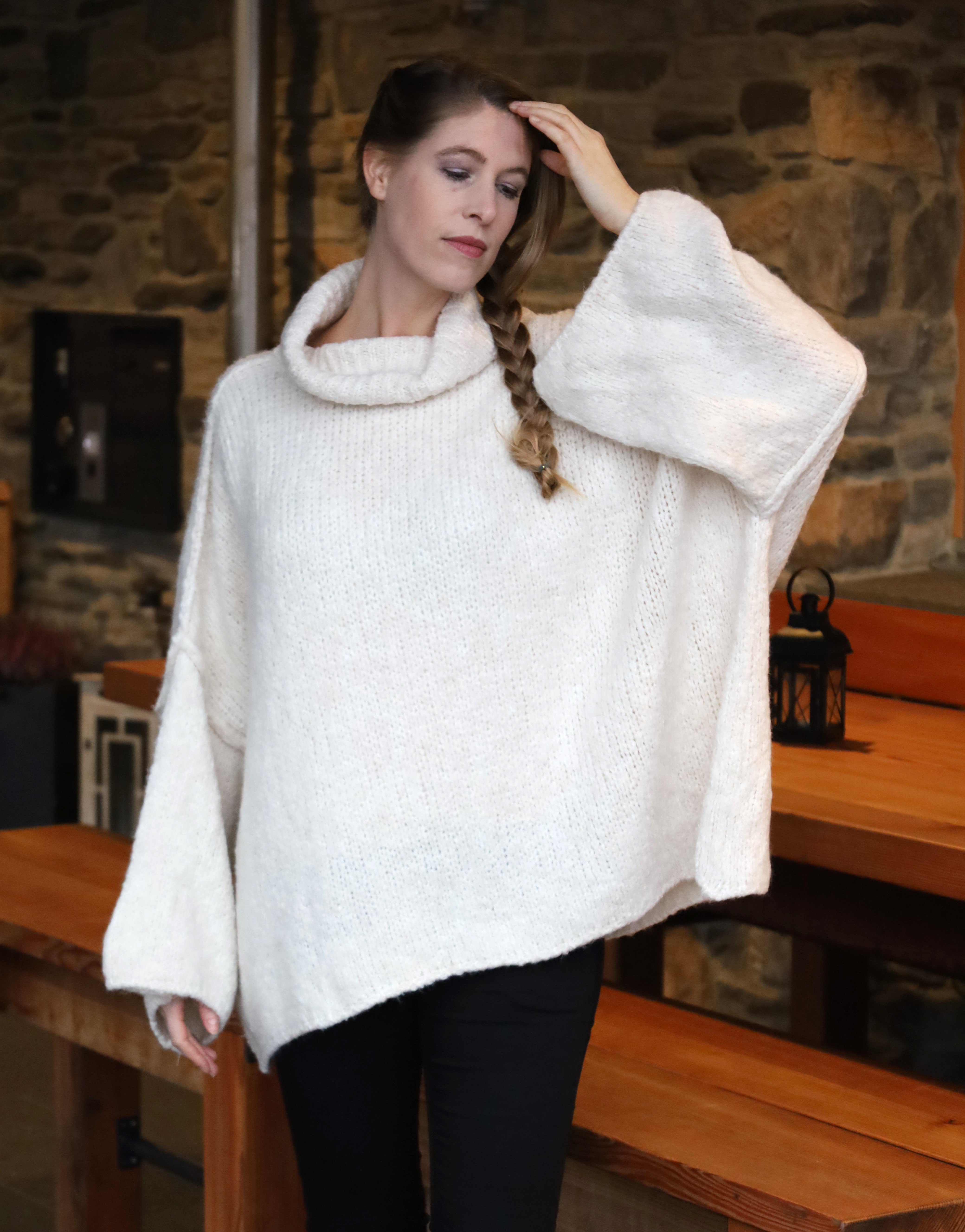 Long Sweater mit Rollkragen