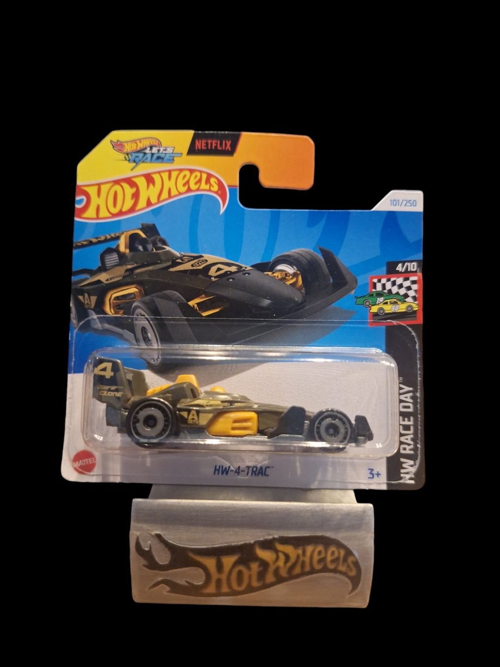 Hot Wheels HW Race Day 2024 HW-4-Trac 4/10 S