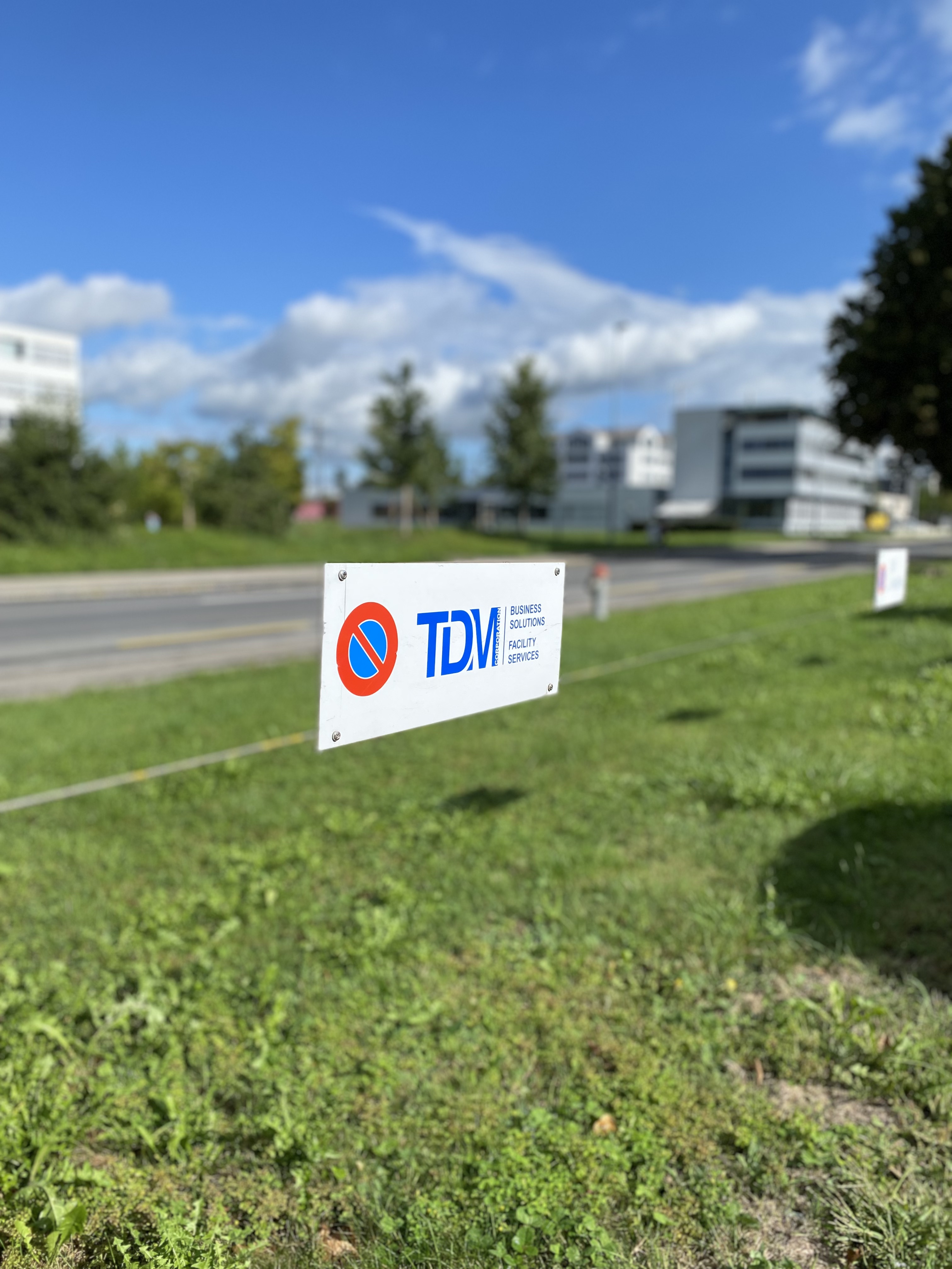 PP-Schild für die Firma TDM Corporation
