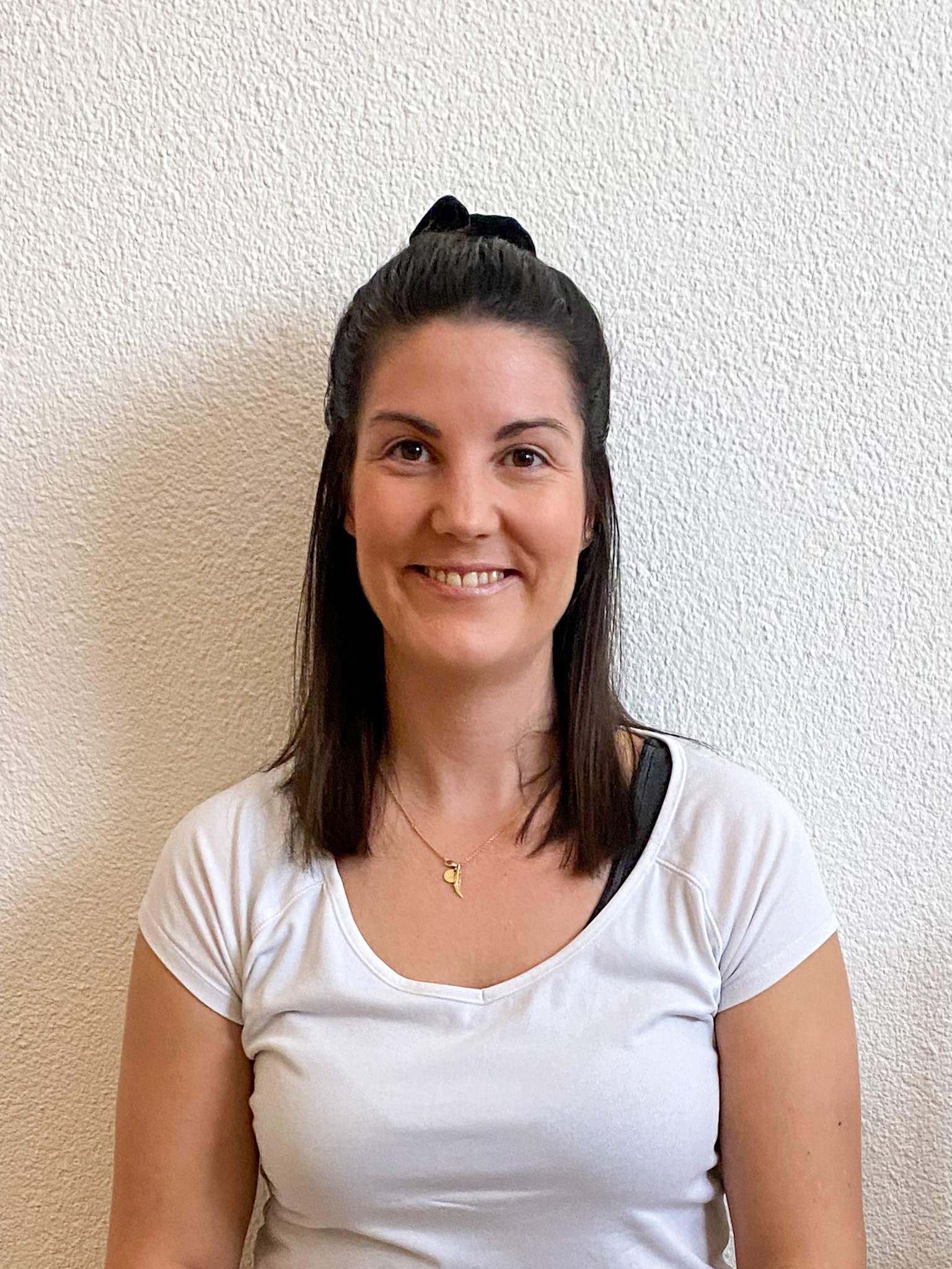 Bianca Oswald ist Yoga Lehrerin und bietet Hatha Yogakurse in Luzern an.