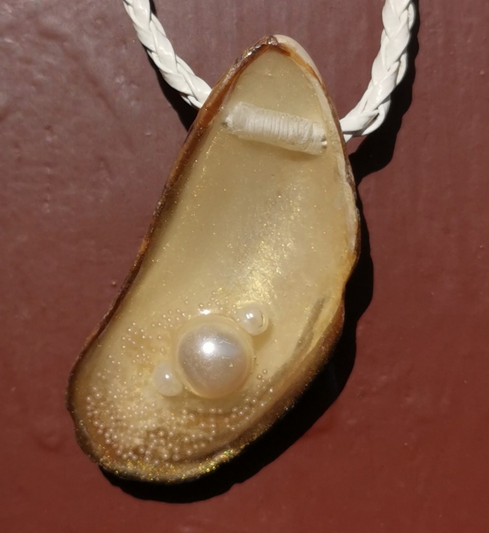 2870 - Shell with Pearl (incl. neckband)
