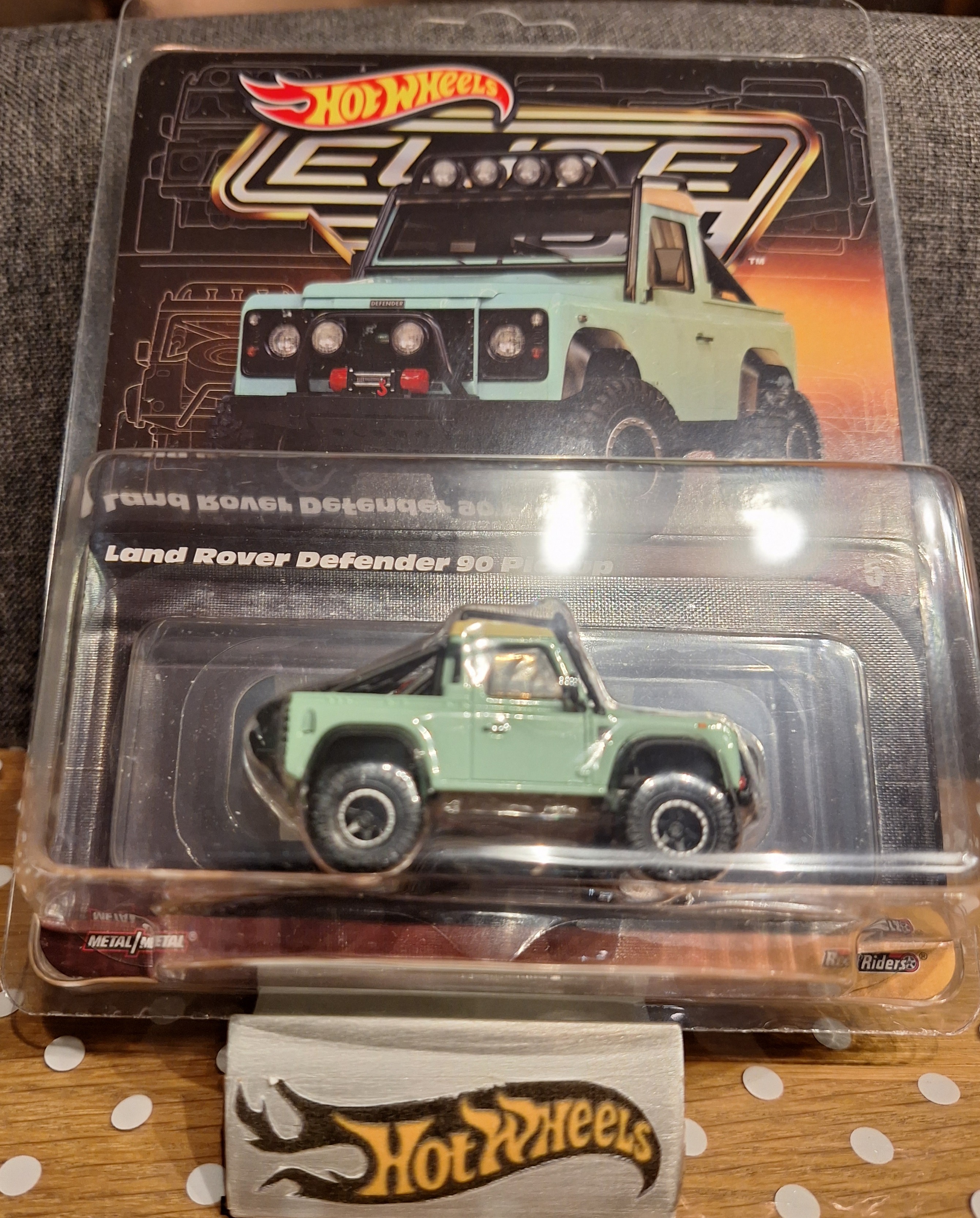 Elite 64 Series Land Rover Defender 90 Pickup