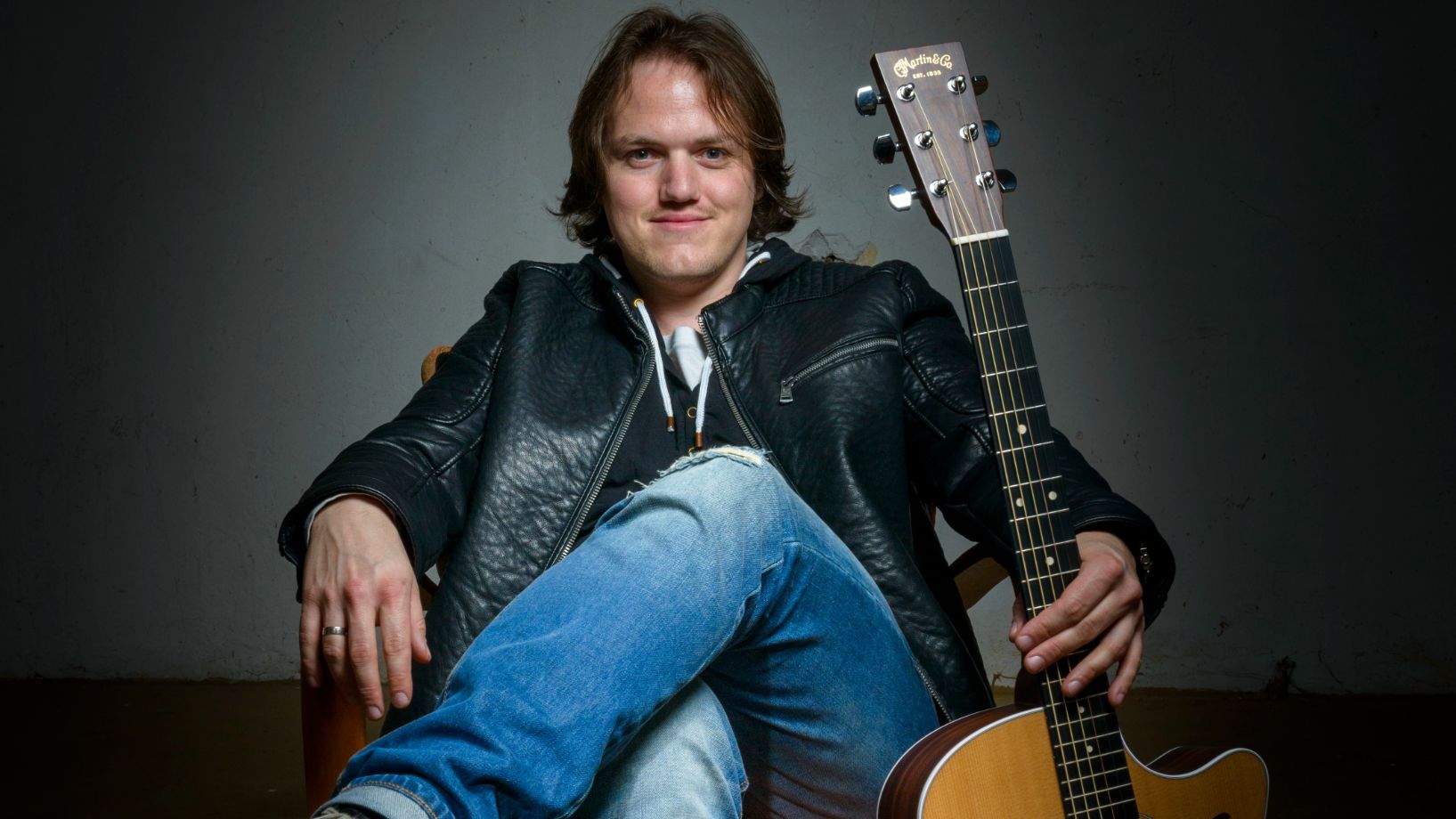 Markus Wutte ist ein österreichischer Singer-Songwriter und Gitarrist, Produzent und Sprecher.