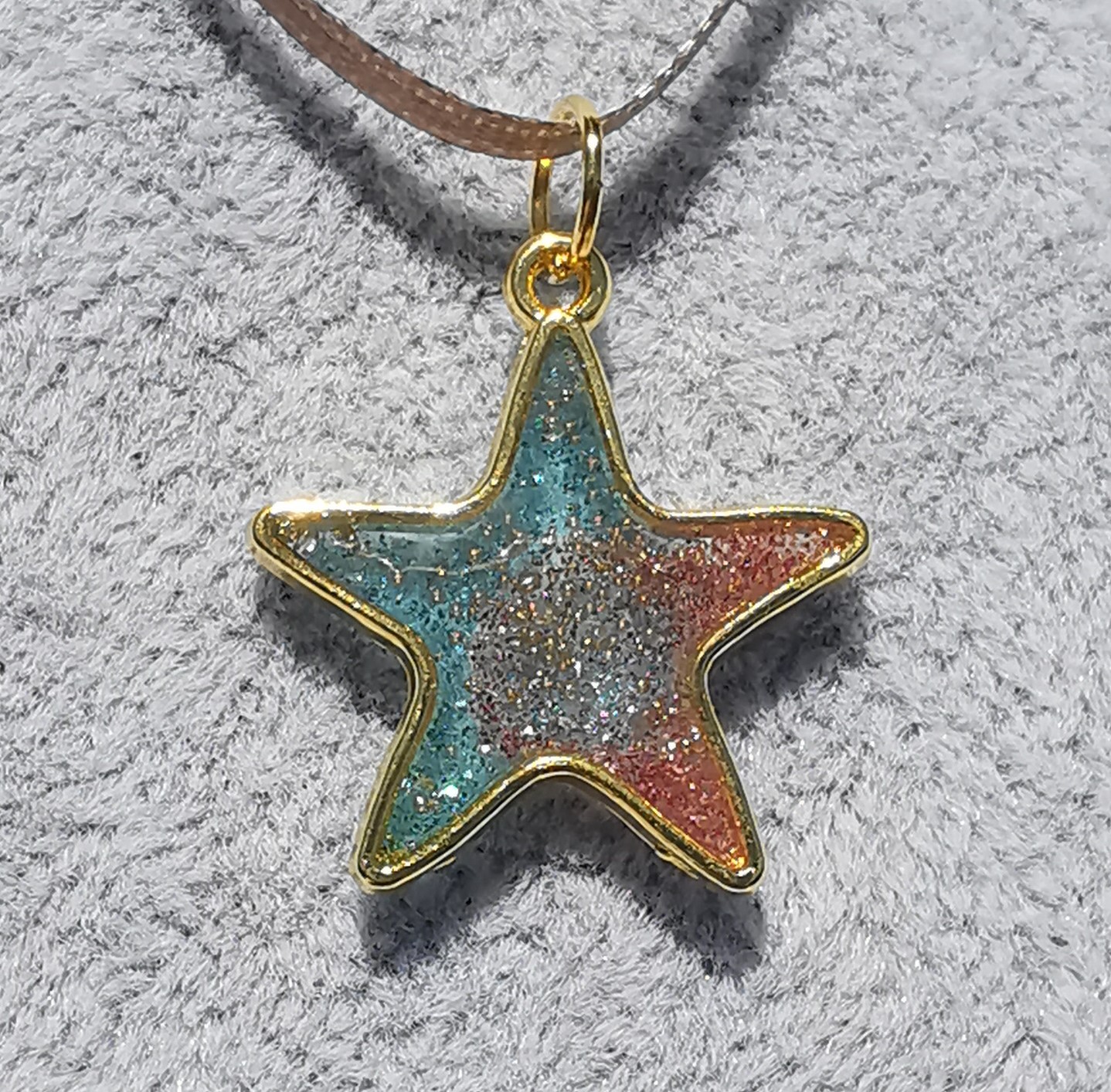 3690 - Coloured Glitter Star