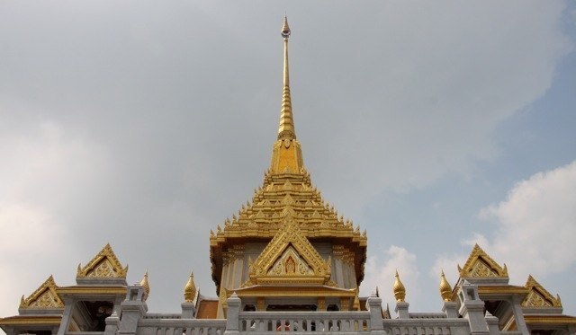 Thailändischer Tempel mit ,Golden Buddha‘