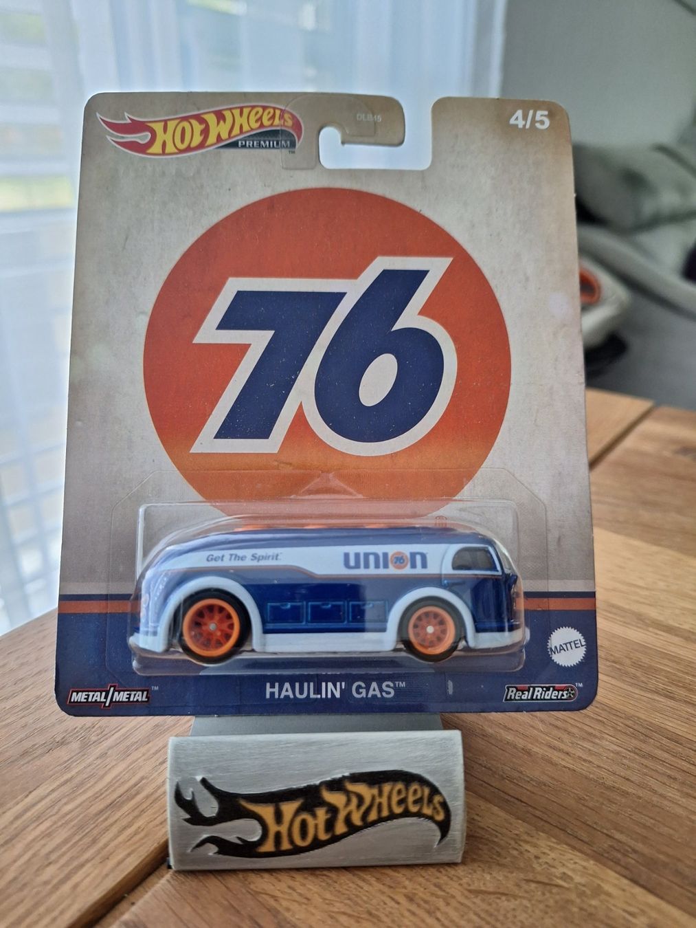 Hot Wheels Premium Vintage Oil 2023 Haulin Gas 4/5