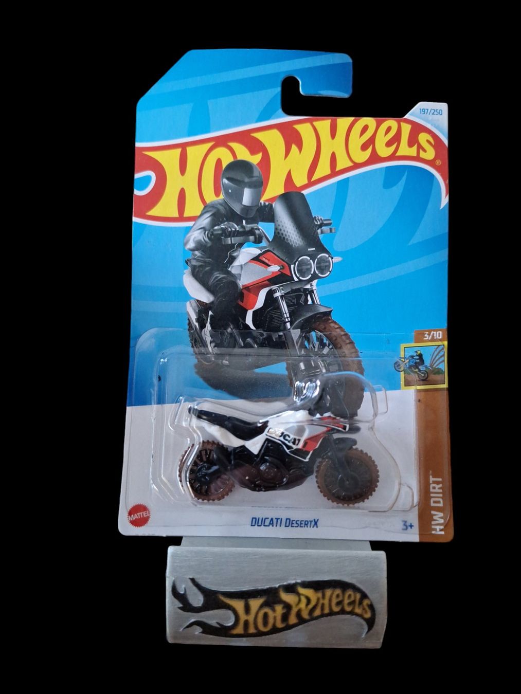 Hot Wheels HW Dirt 2024 Ducati DesertX 3/10 L