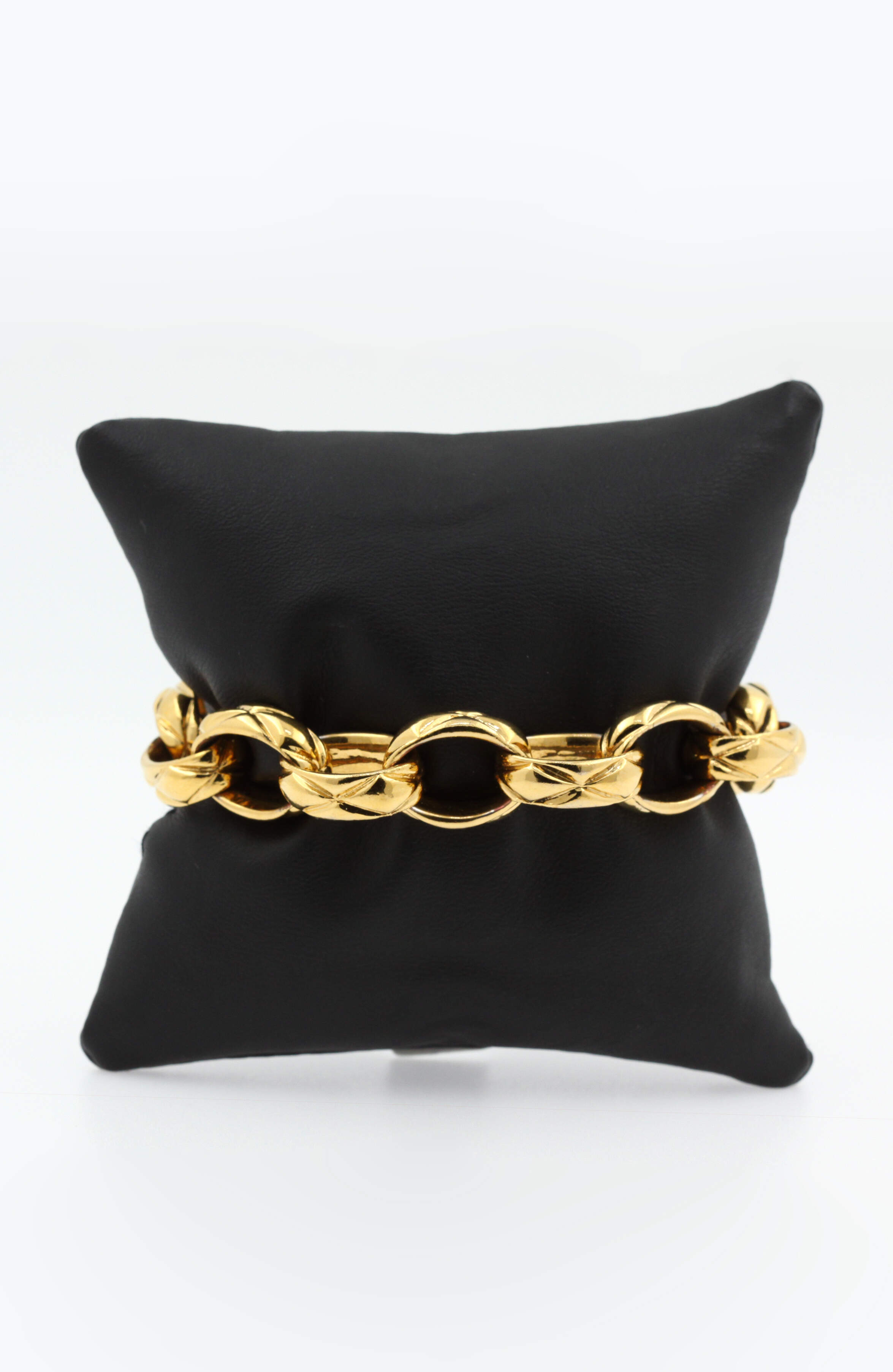 Chanel Vintage Bracelet Matelassé