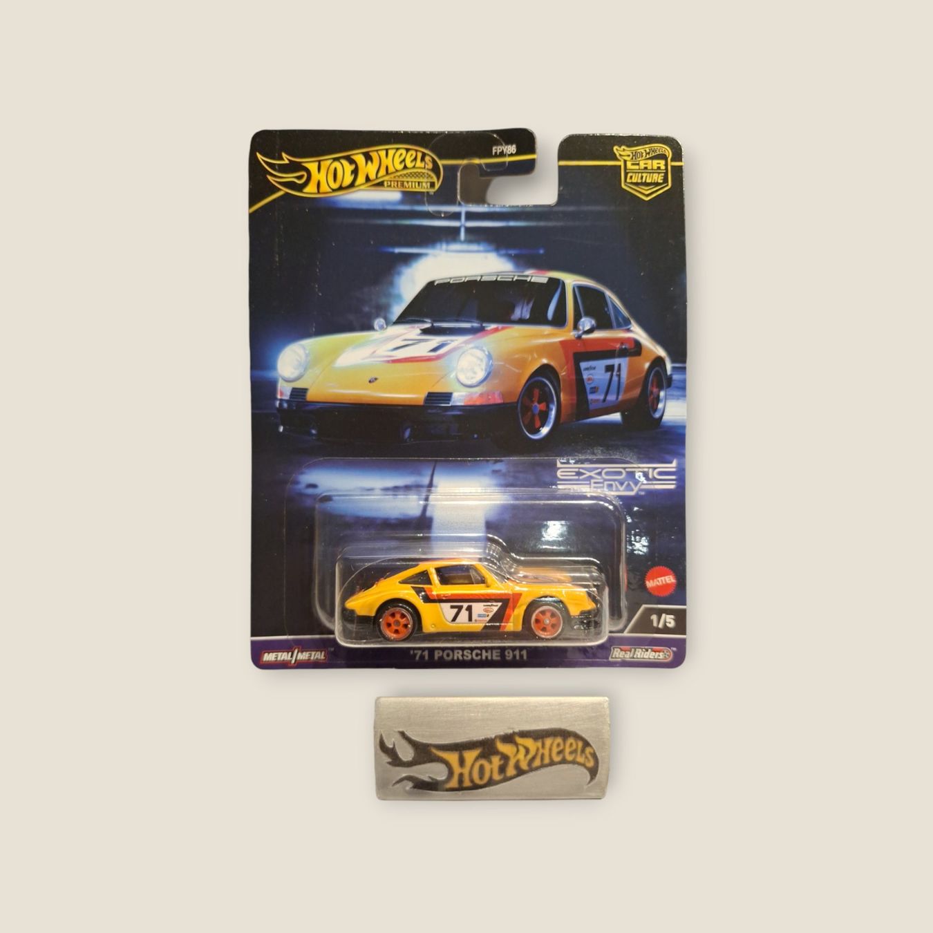 Hot Wheels Premium Exotic Envy 2024 71 Porsche 911 1/5