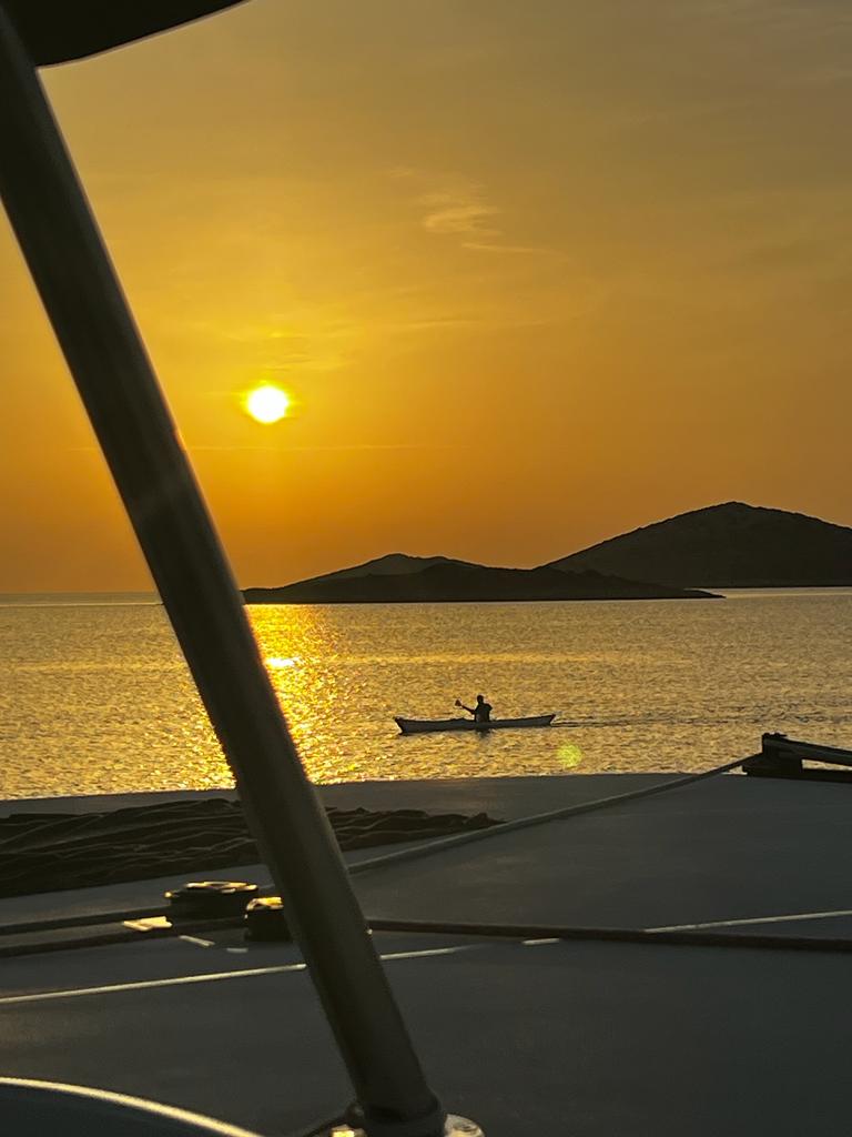 Paddeln im Sonnenuntergang mit Sail2Kayak in Kroatien