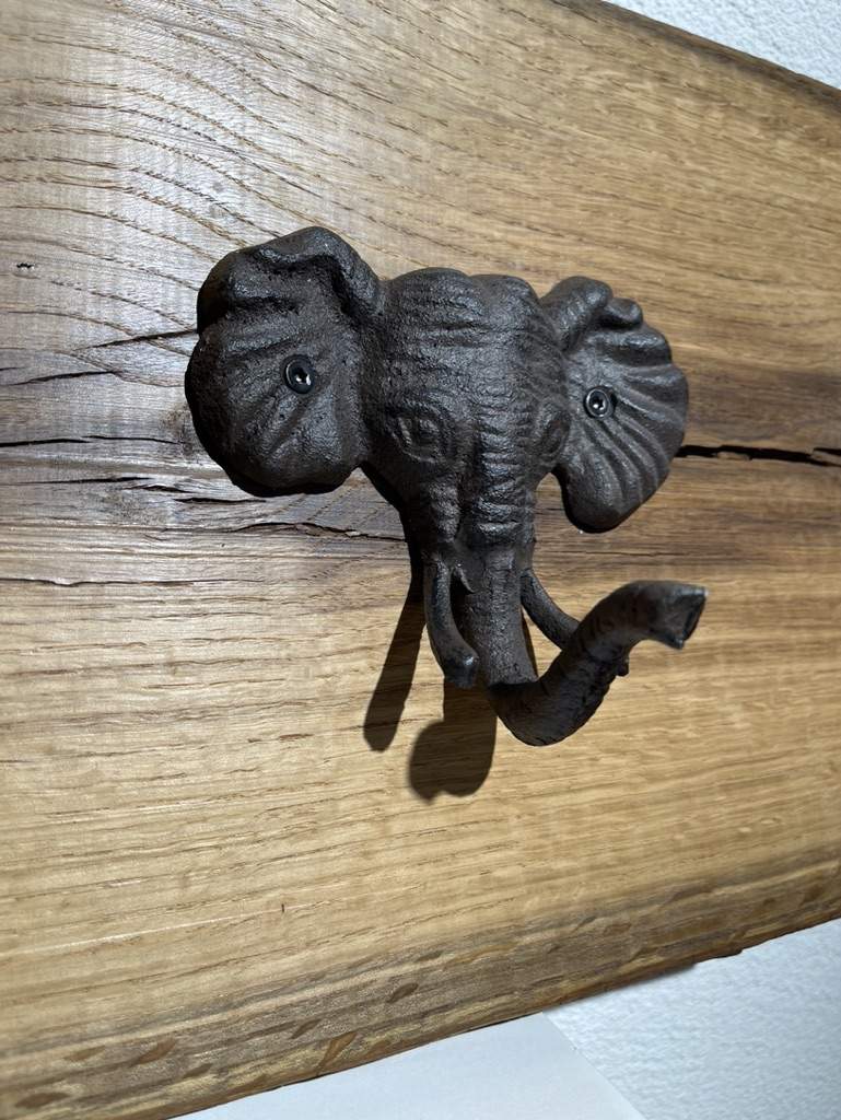 Garderobe Elefanten