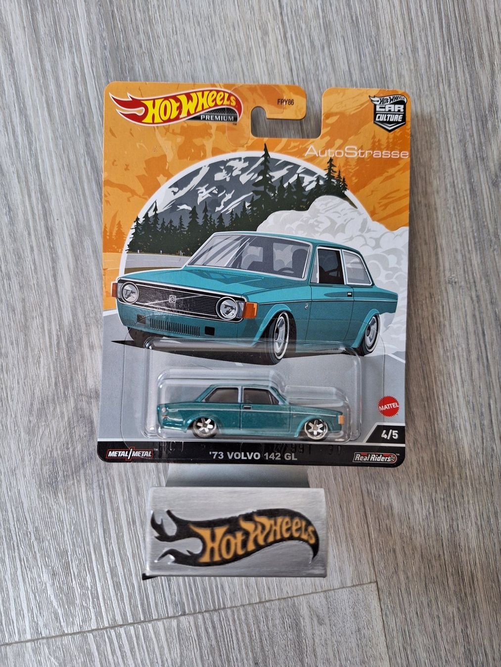 Hot Wheels Premium Car Cultur Auto Strasse 2022 73 Volvo 4/5